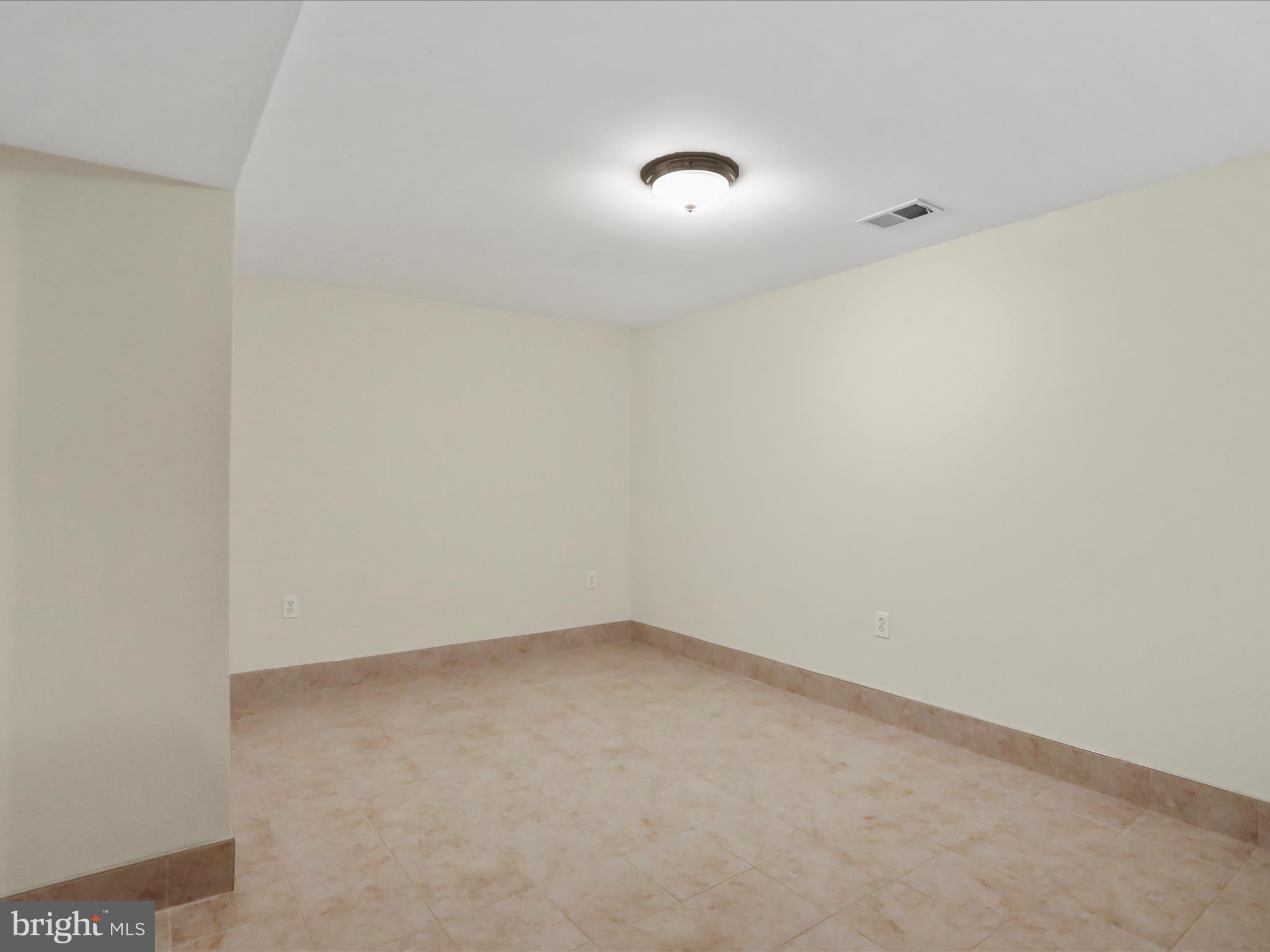 LOCUST HILL - Residential