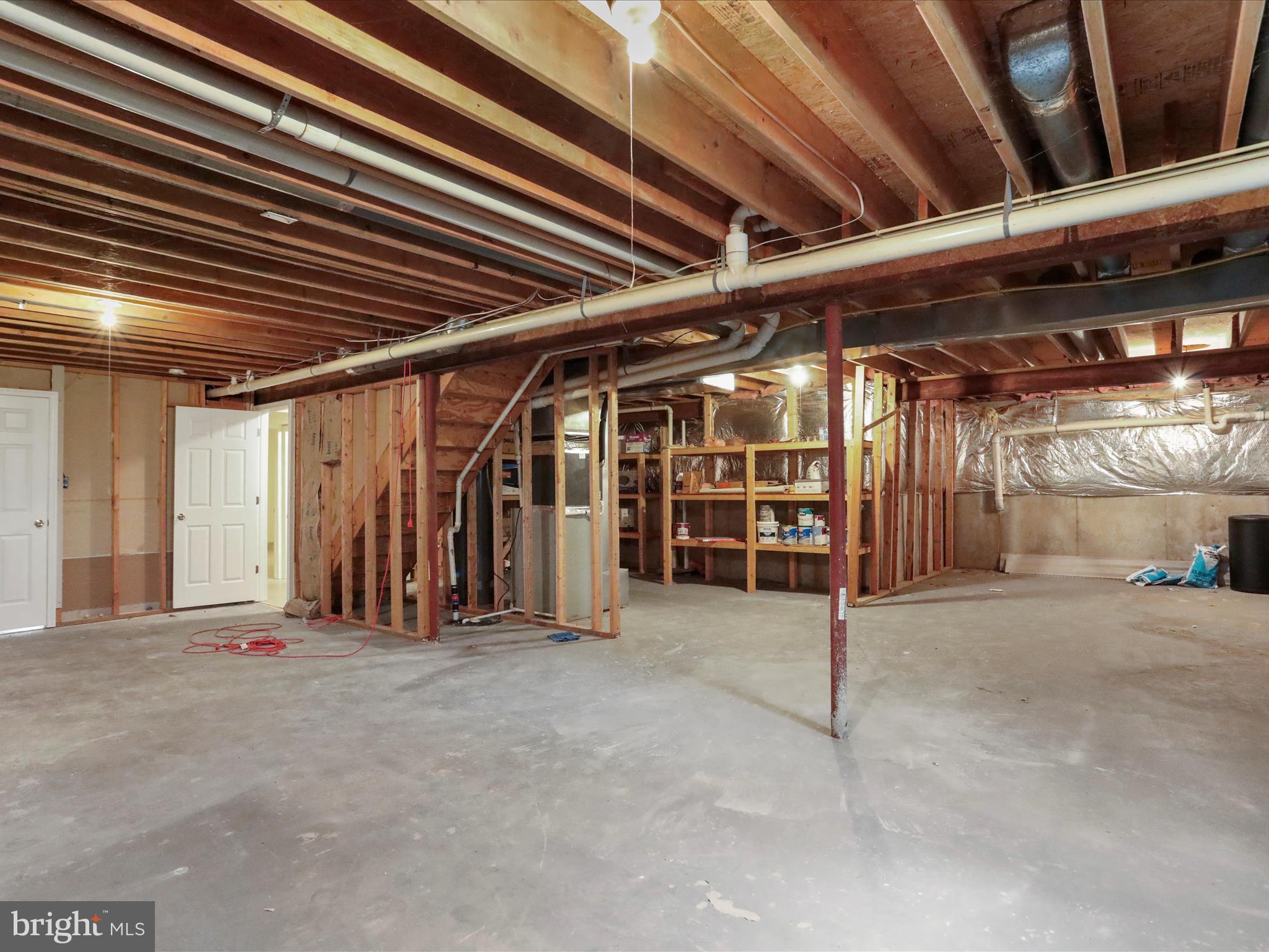 LOCUST HILL - Residential