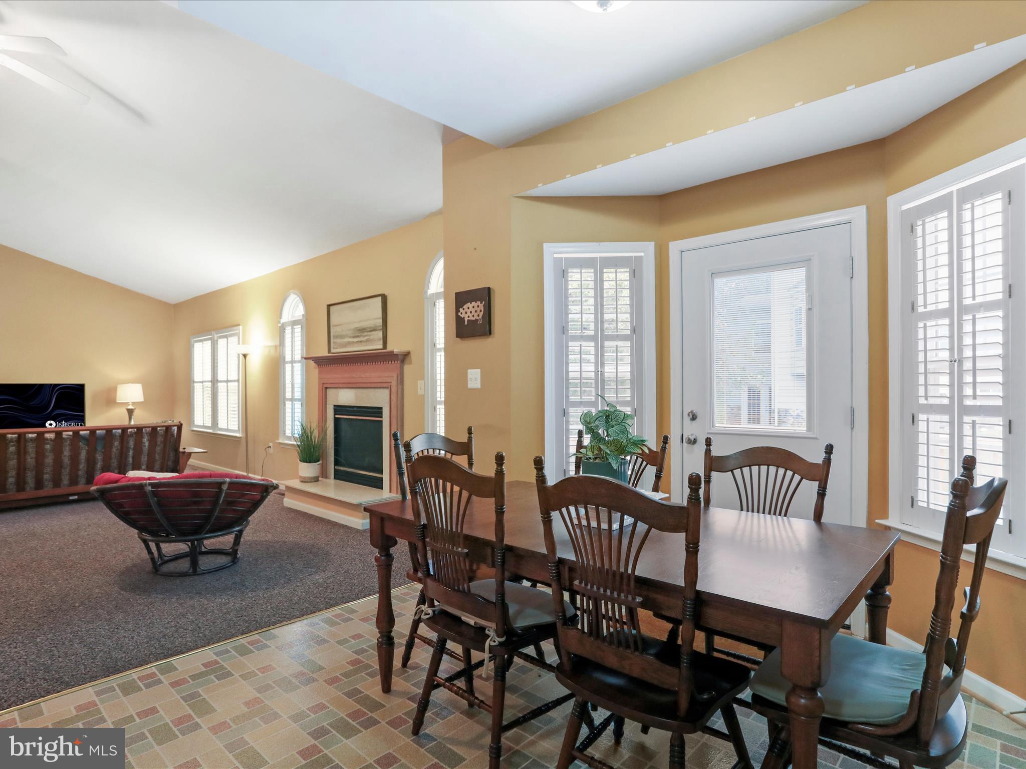 LOCUST HILL - Residential