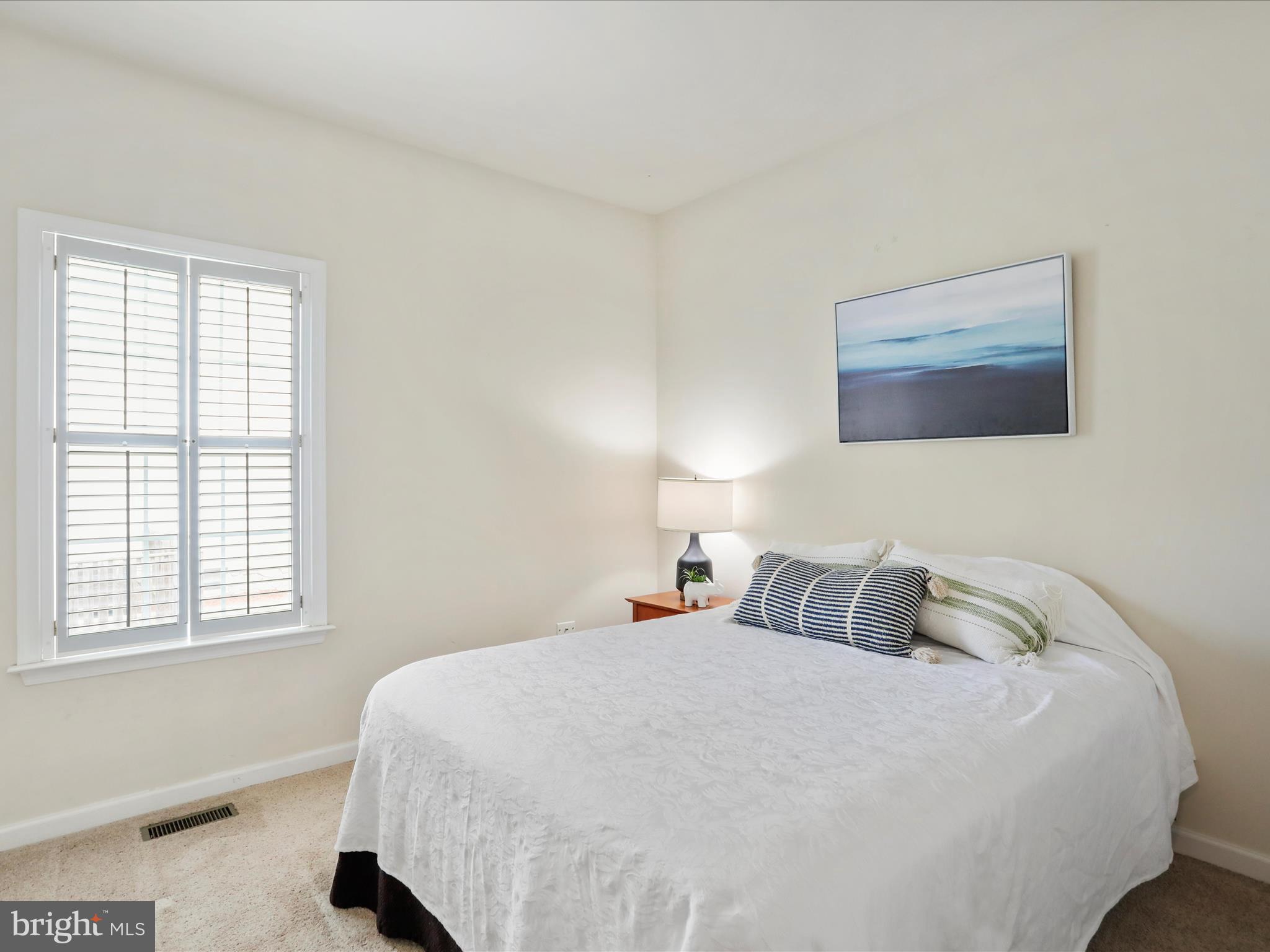 LOCUST HILL - Residential