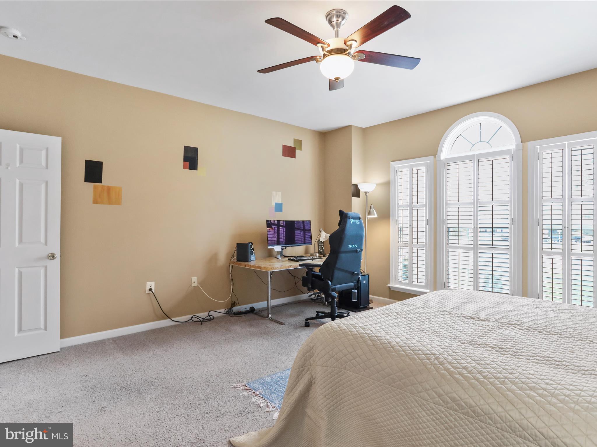 LOCUST HILL - Residential