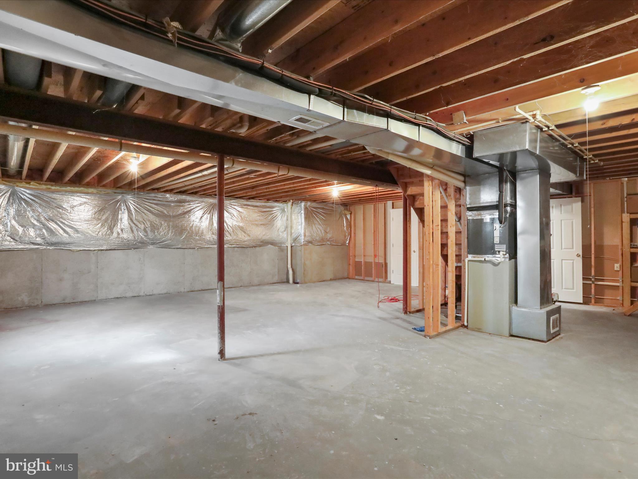 LOCUST HILL - Residential