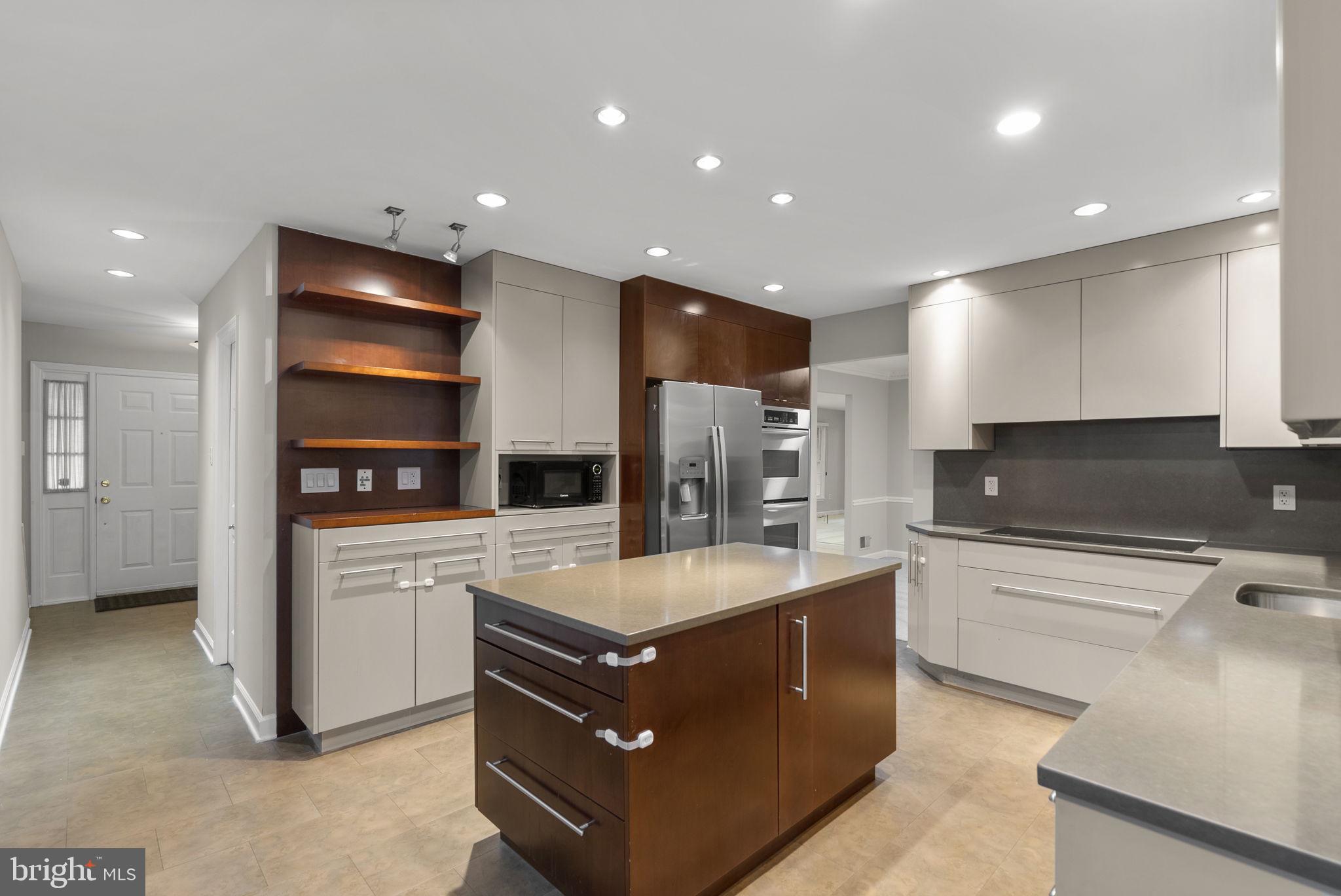 FALLSWOOD - Residential