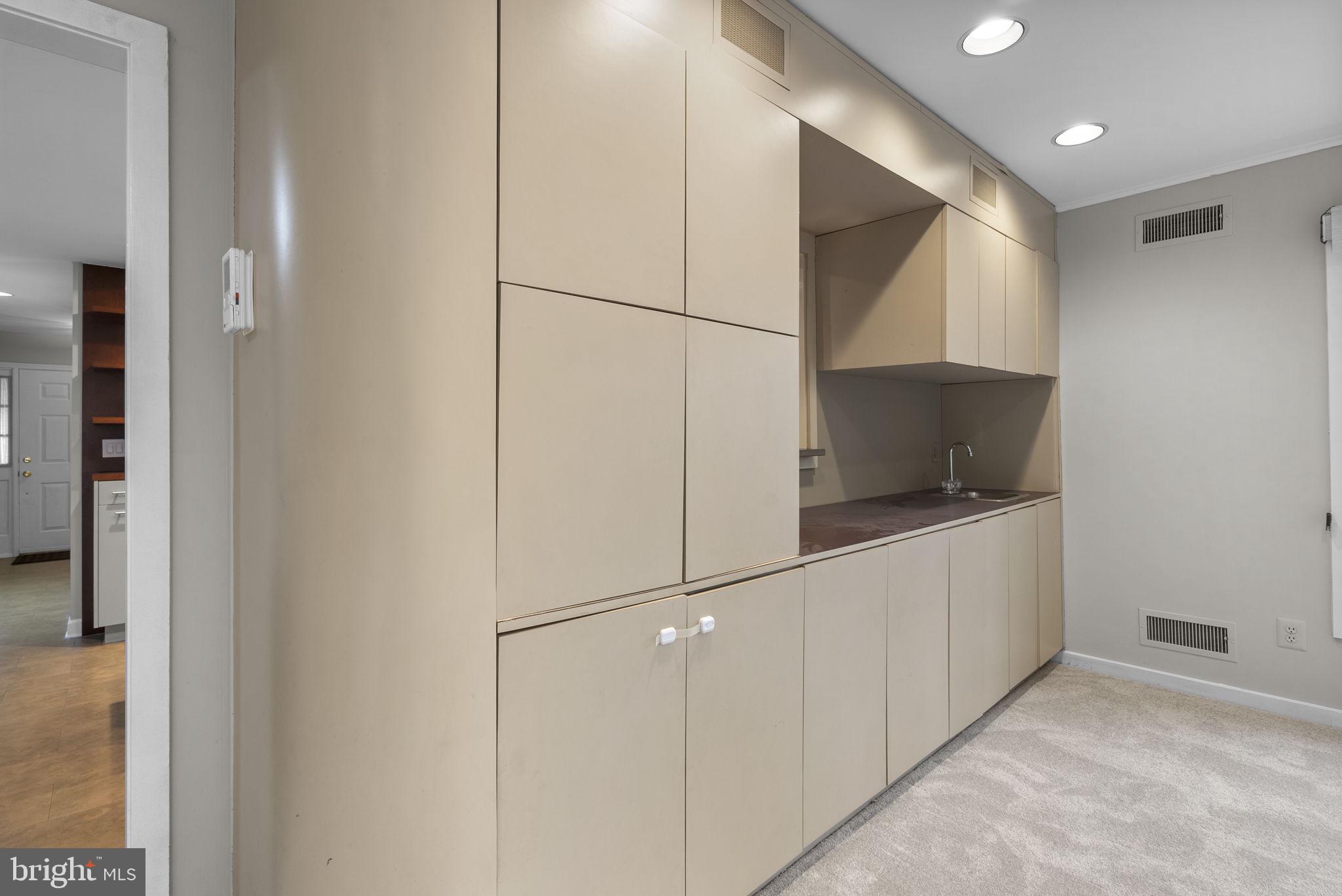 FALLSWOOD - Residential