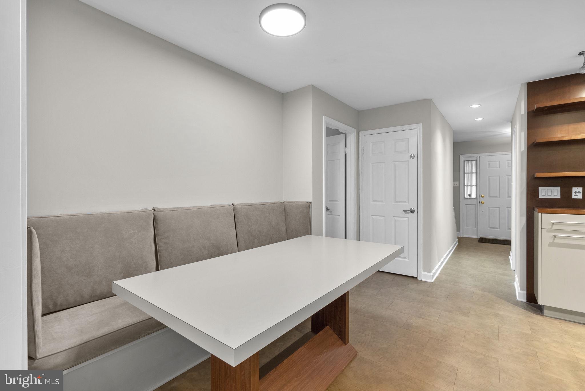 FALLSWOOD - Residential