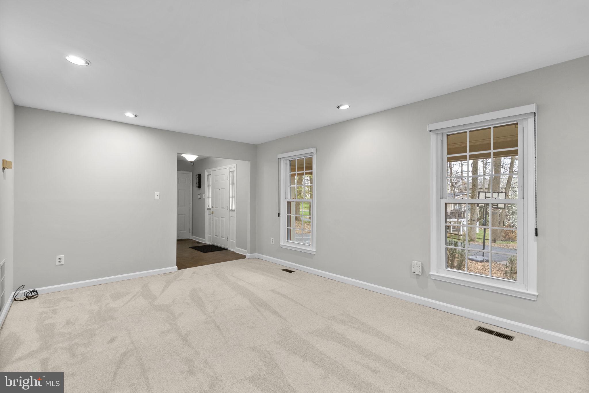 FALLSWOOD - Residential