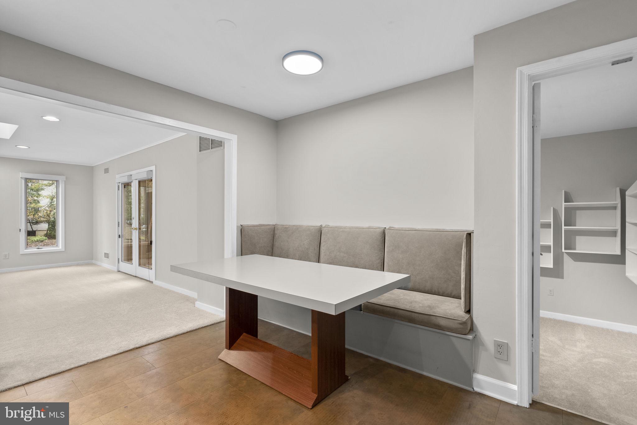 FALLSWOOD - Residential