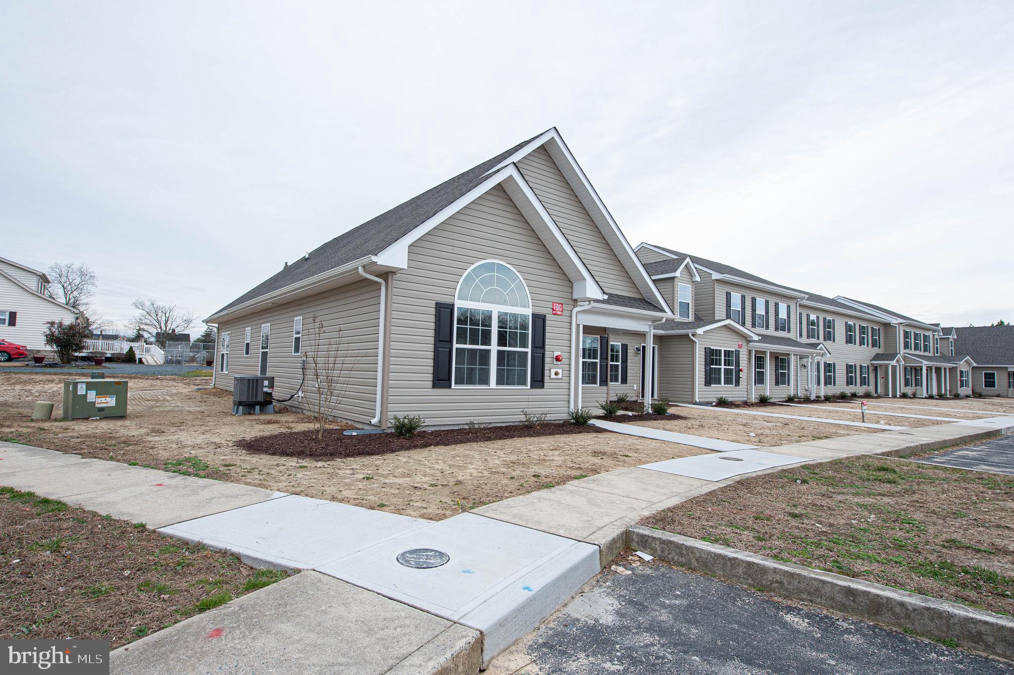 BUTLER'S VILLAGE - Residential Lease