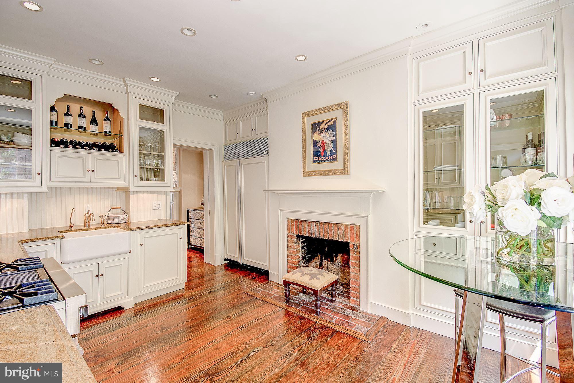 GEORGETOWN - Residential