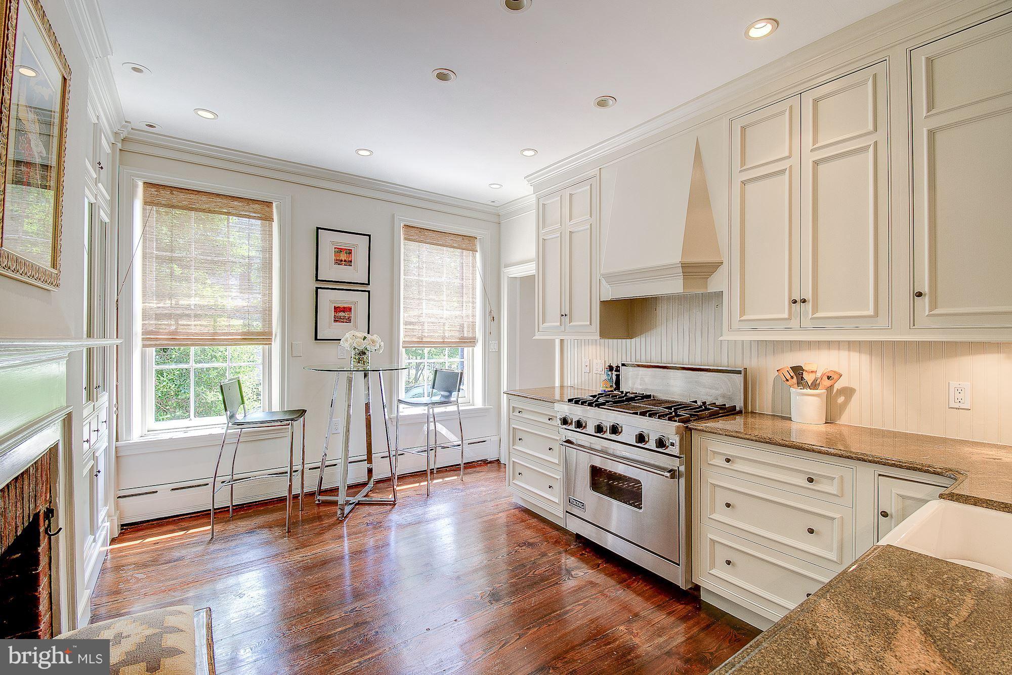 GEORGETOWN - Residential