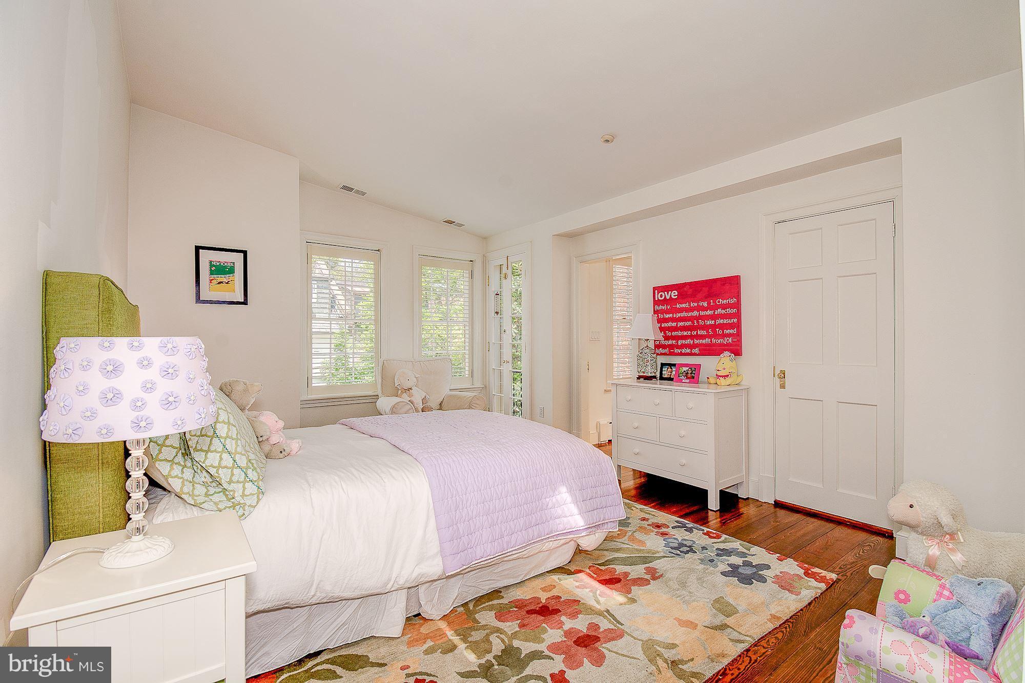 GEORGETOWN - Residential