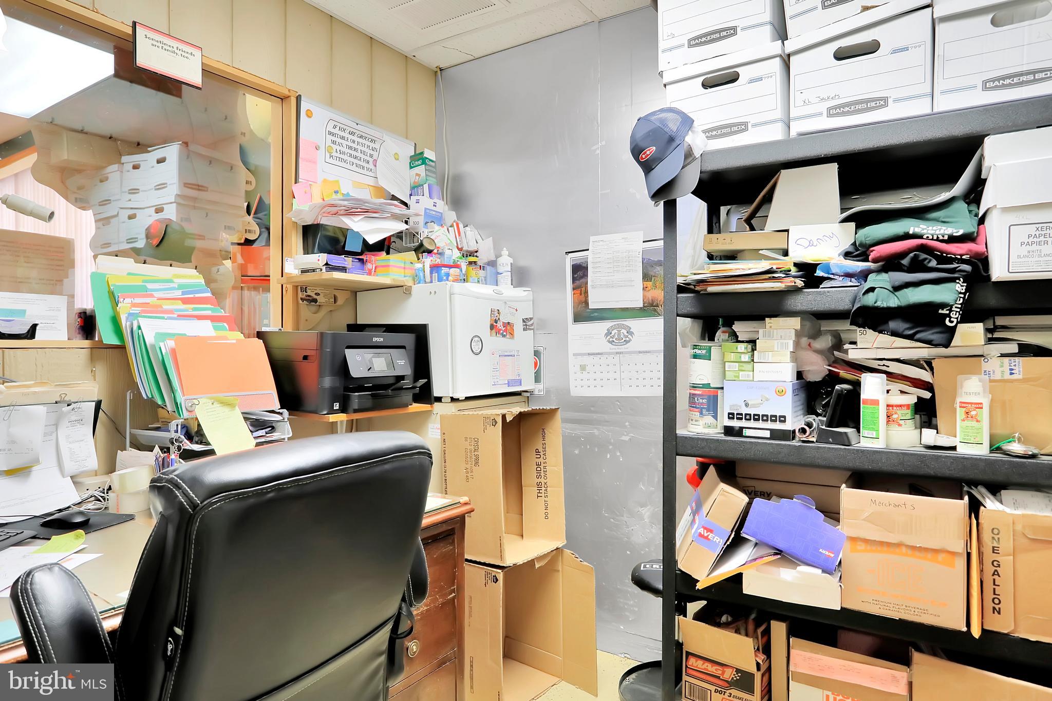 SPERRYS RUN - Commercial Sale