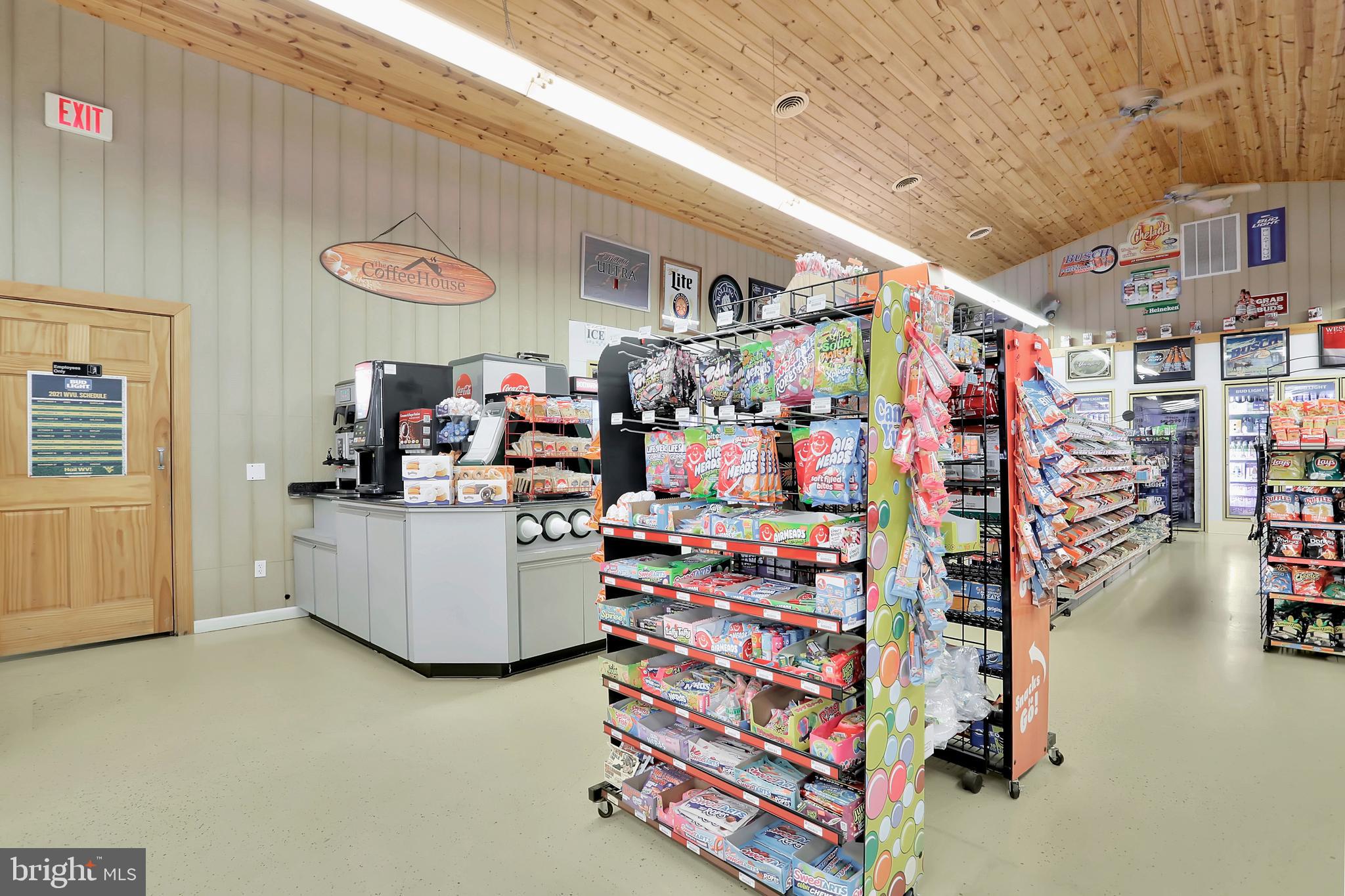 SPERRYS RUN - Commercial Sale