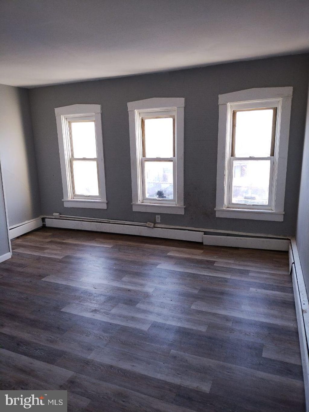 Photo of 422 Manor Street, Lancaster, PA 17603 (MLS # PALA2047016)