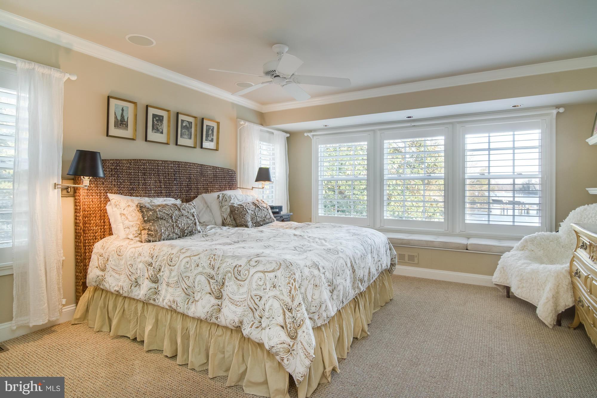 ANNAPOLIS ROADS - Residential