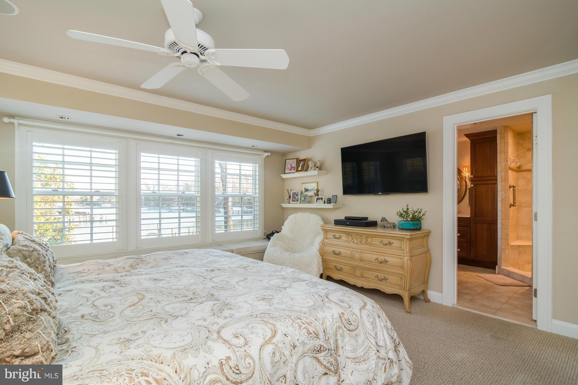 ANNAPOLIS ROADS - Residential