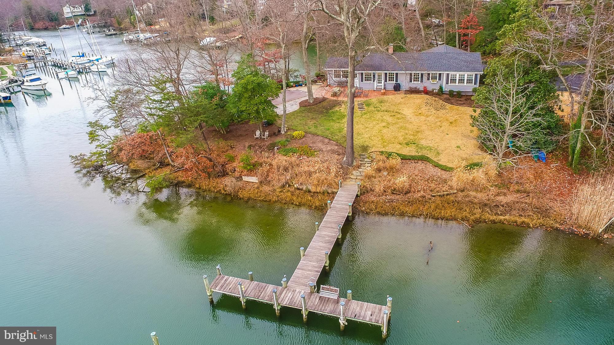 ANNAPOLIS ROADS - Residential