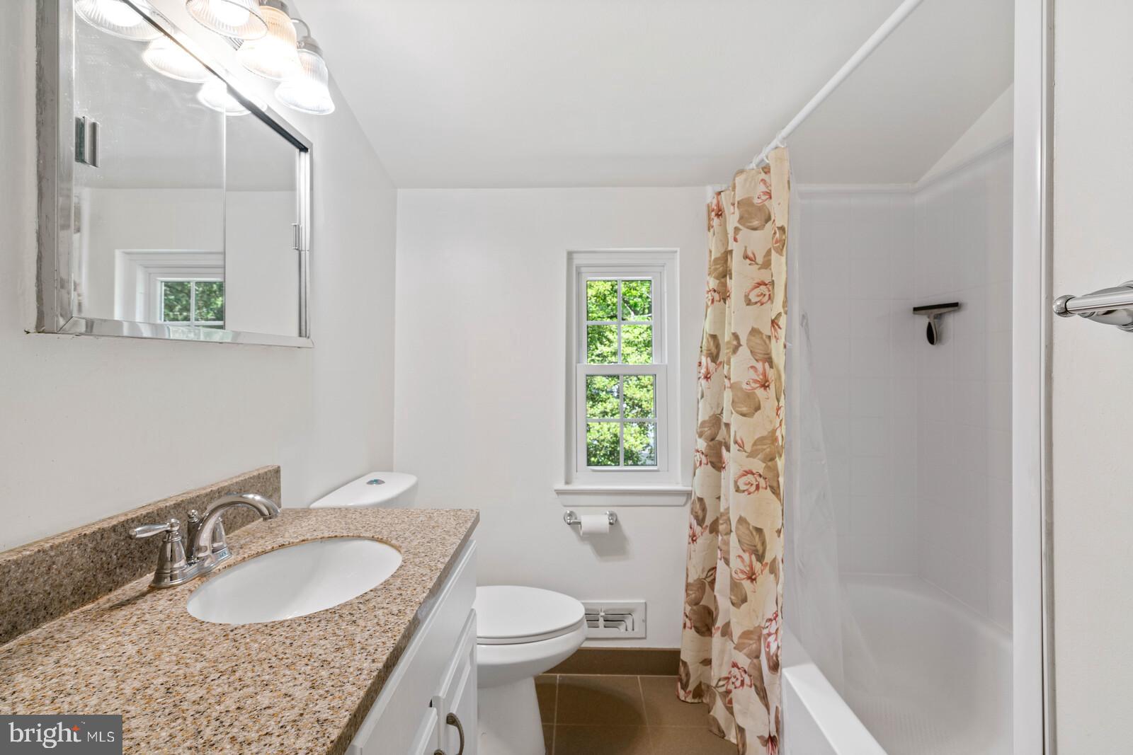 STRATFORD LANDING - Residential