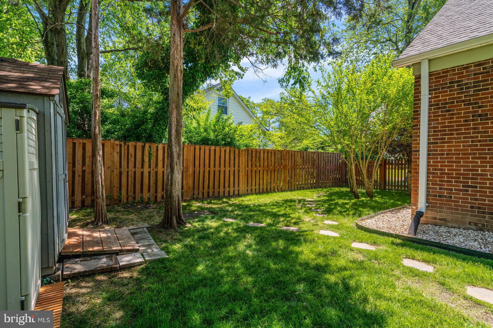 STRATFORD LANDING - Residential