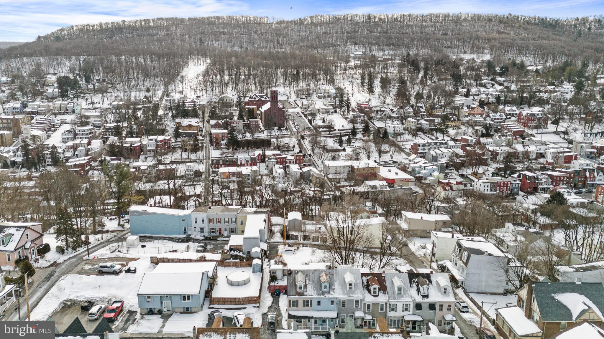 POTTSVILLE - Residential