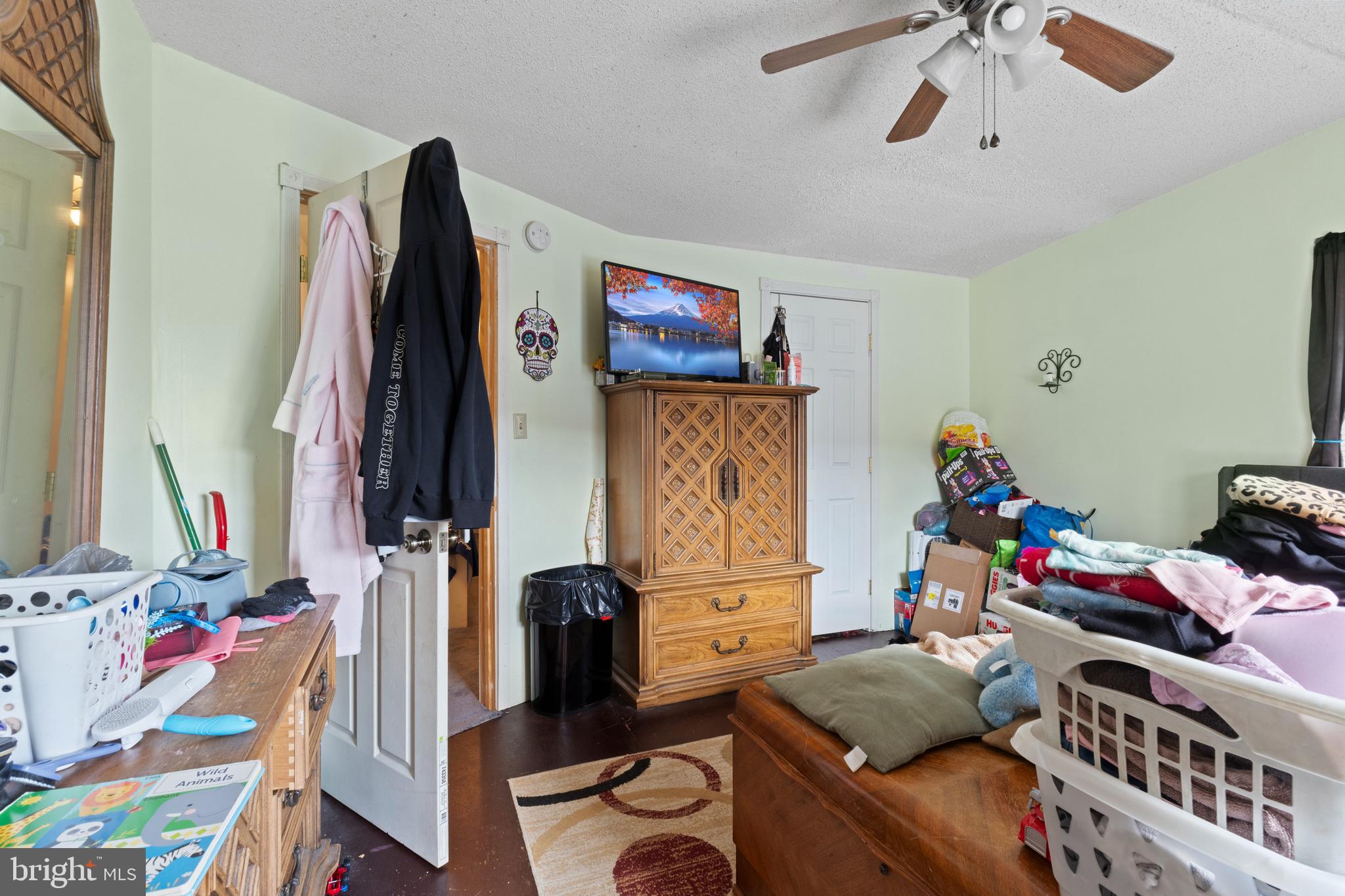 POTTSVILLE - Residential