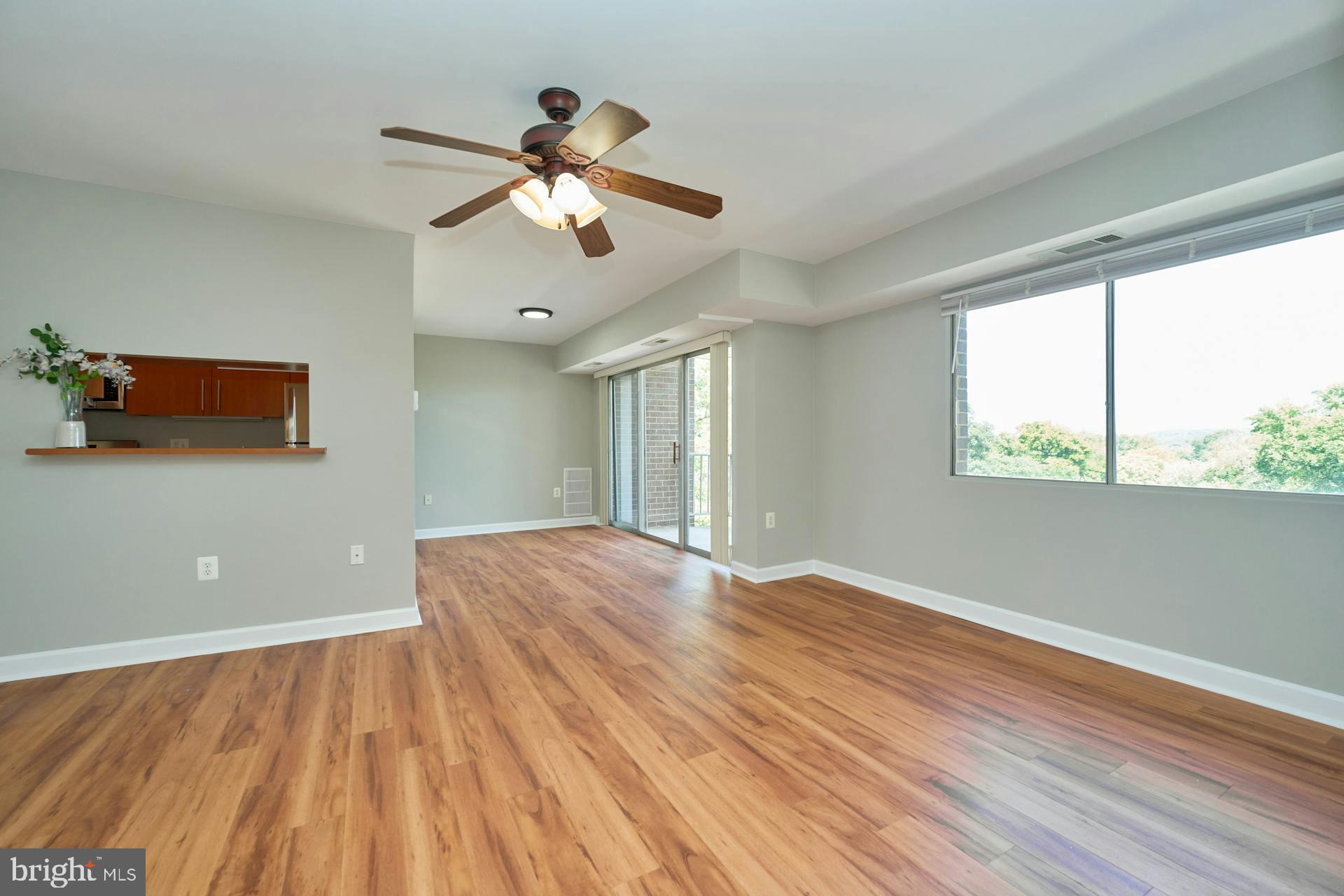 OCCOQUAN RIDGE CONDO - Residential