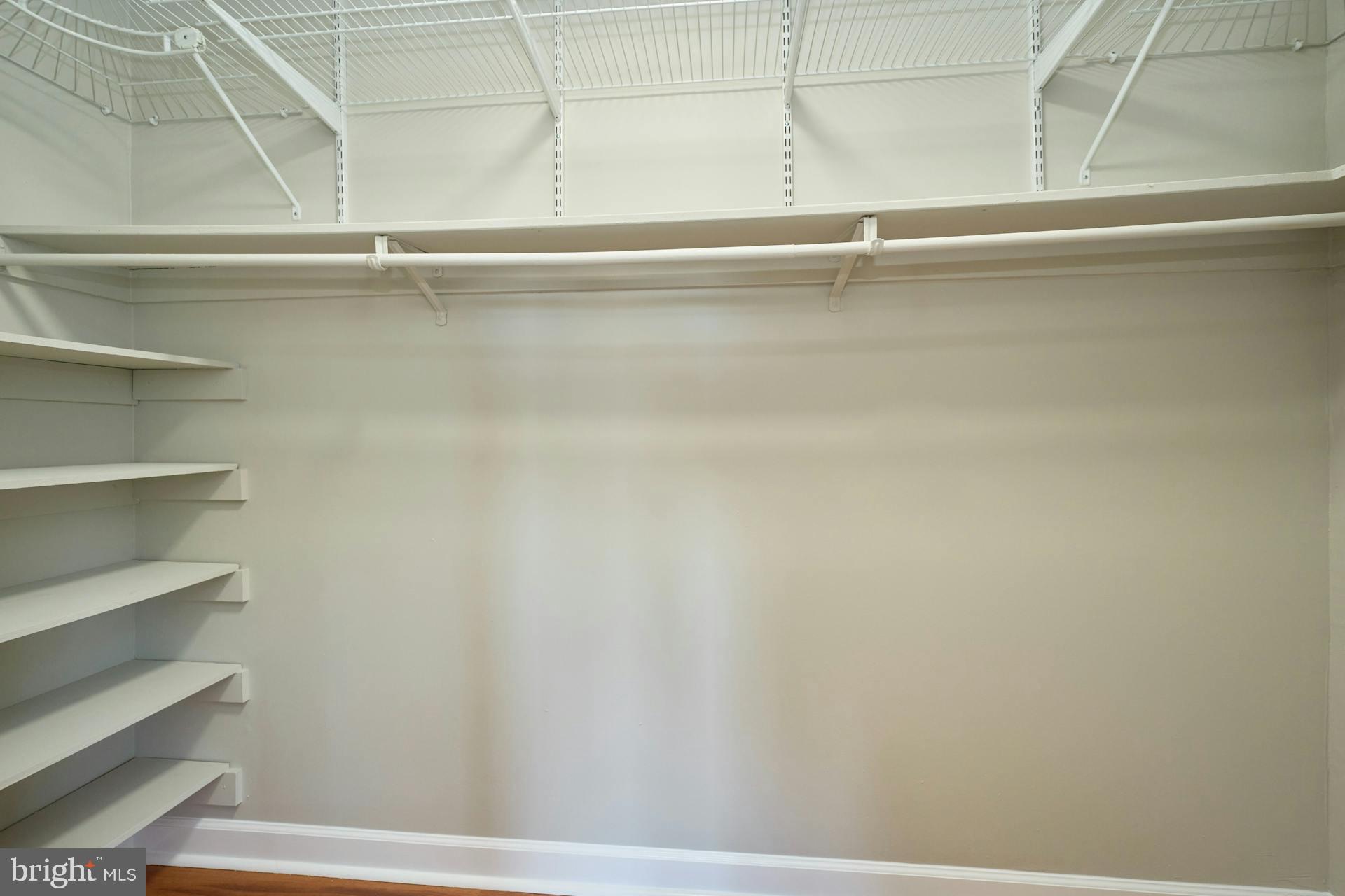 OCCOQUAN RIDGE CONDO - Residential