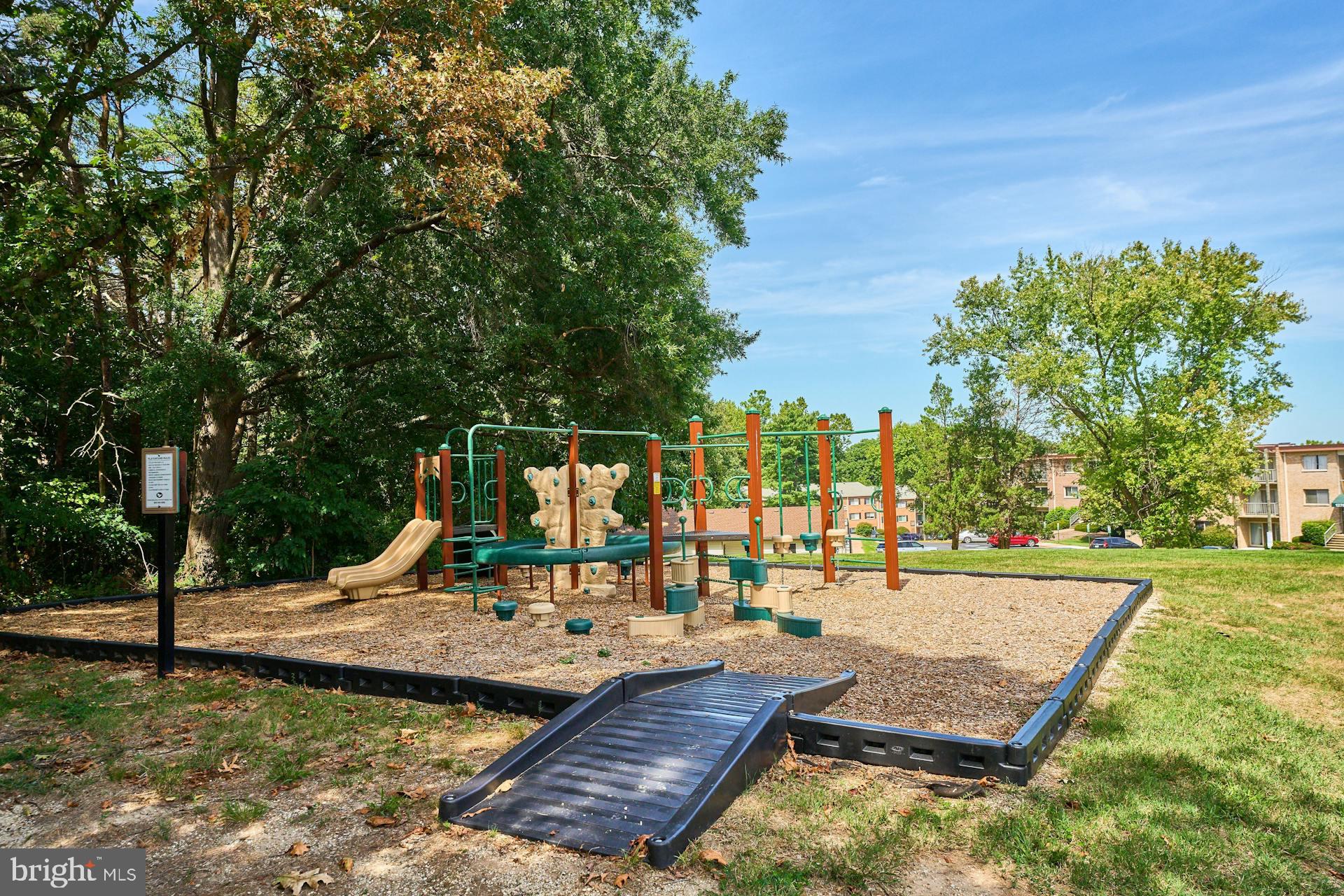 OCCOQUAN RIDGE CONDO - Residential