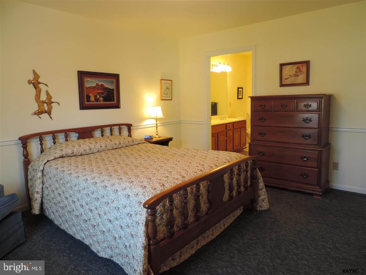 SPRING MEADOWS - Residential