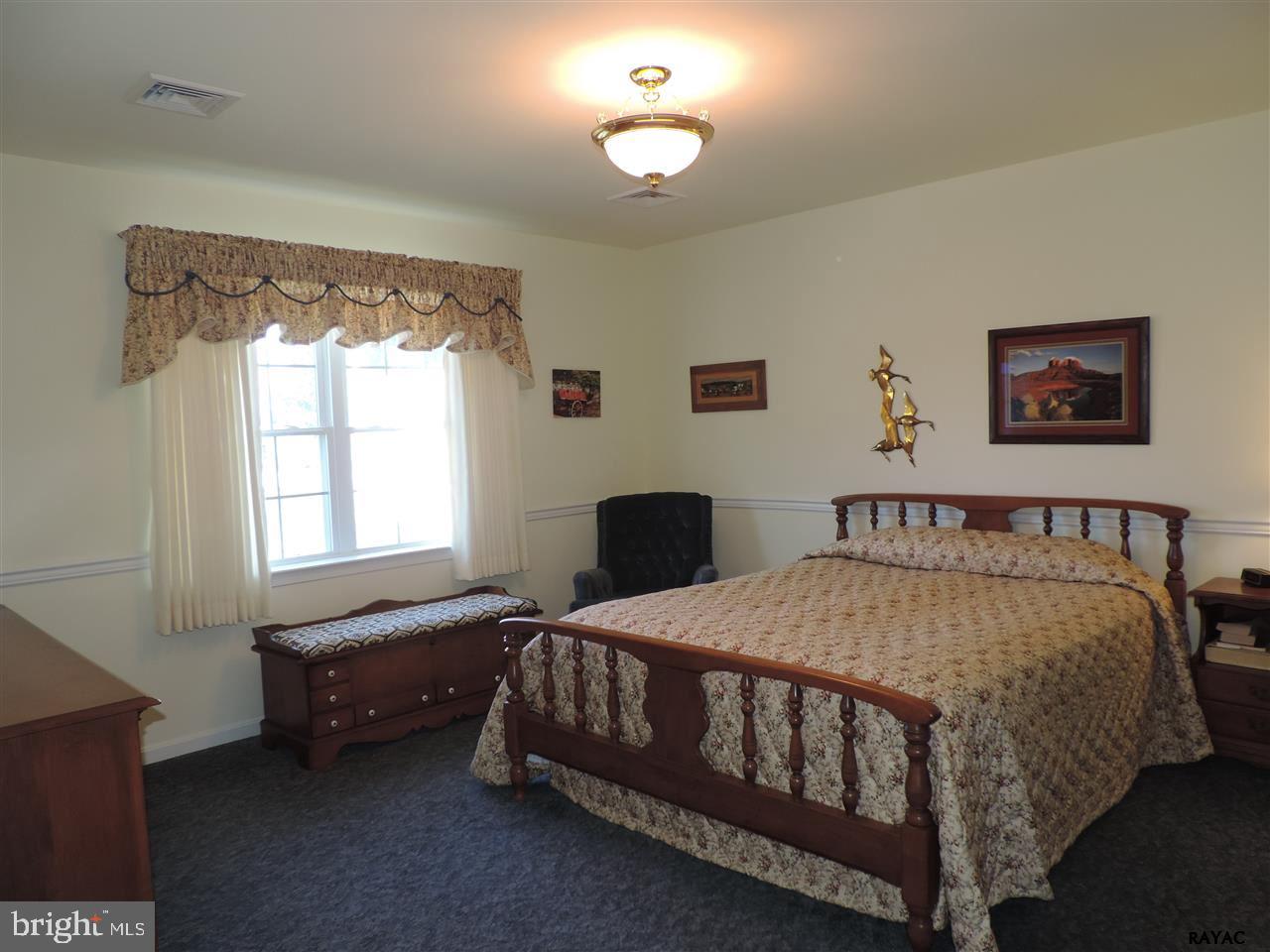 SPRING MEADOWS - Residential