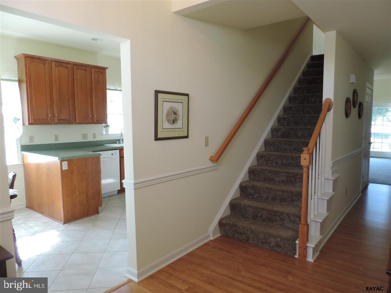 SPRING MEADOWS - Residential