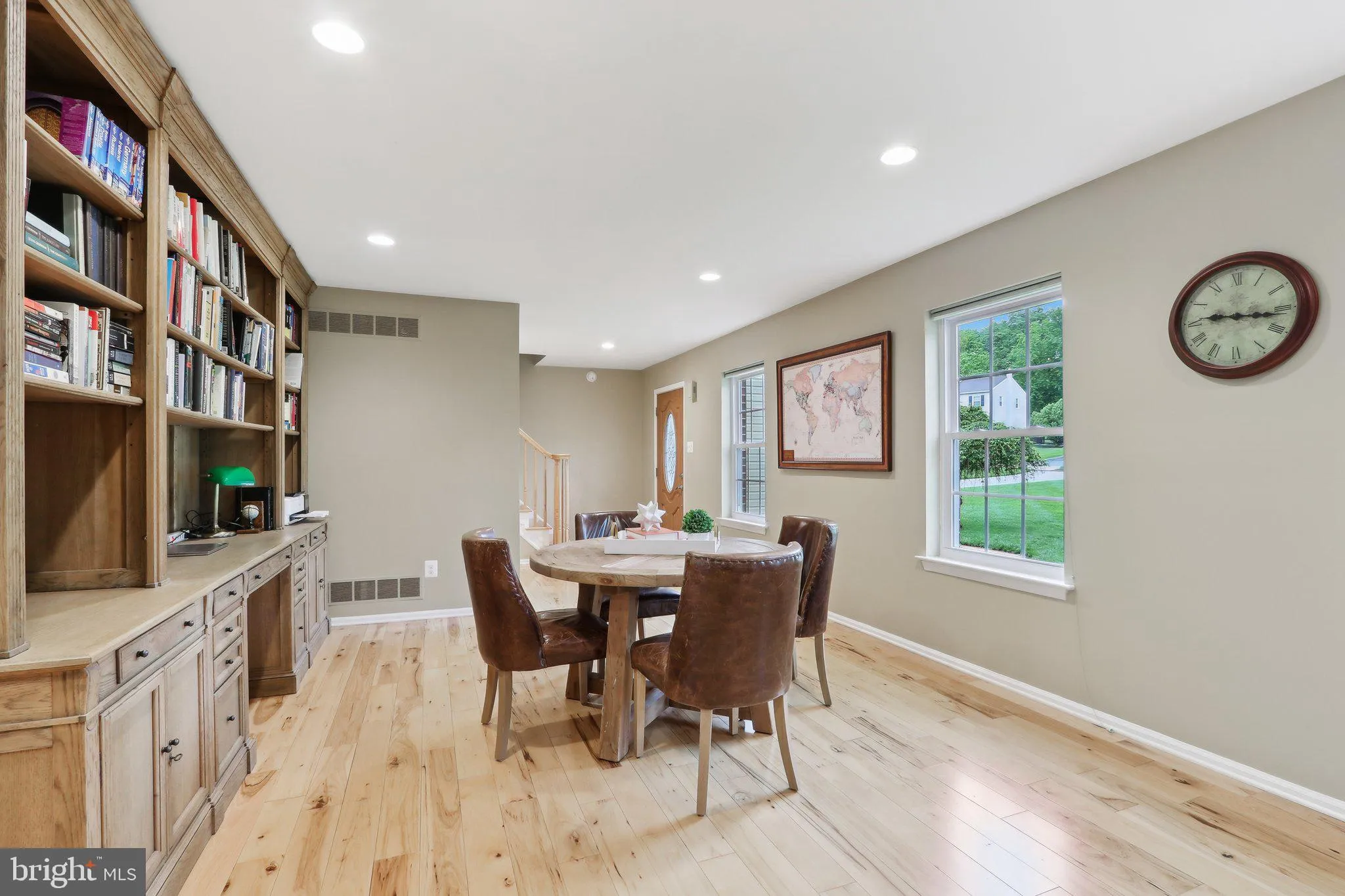 Fort Washington, Pennsylvania 19034, United States, 4 Bedrooms Bedrooms, ,3 BathroomsBathrooms,Residential,Contingent,130045