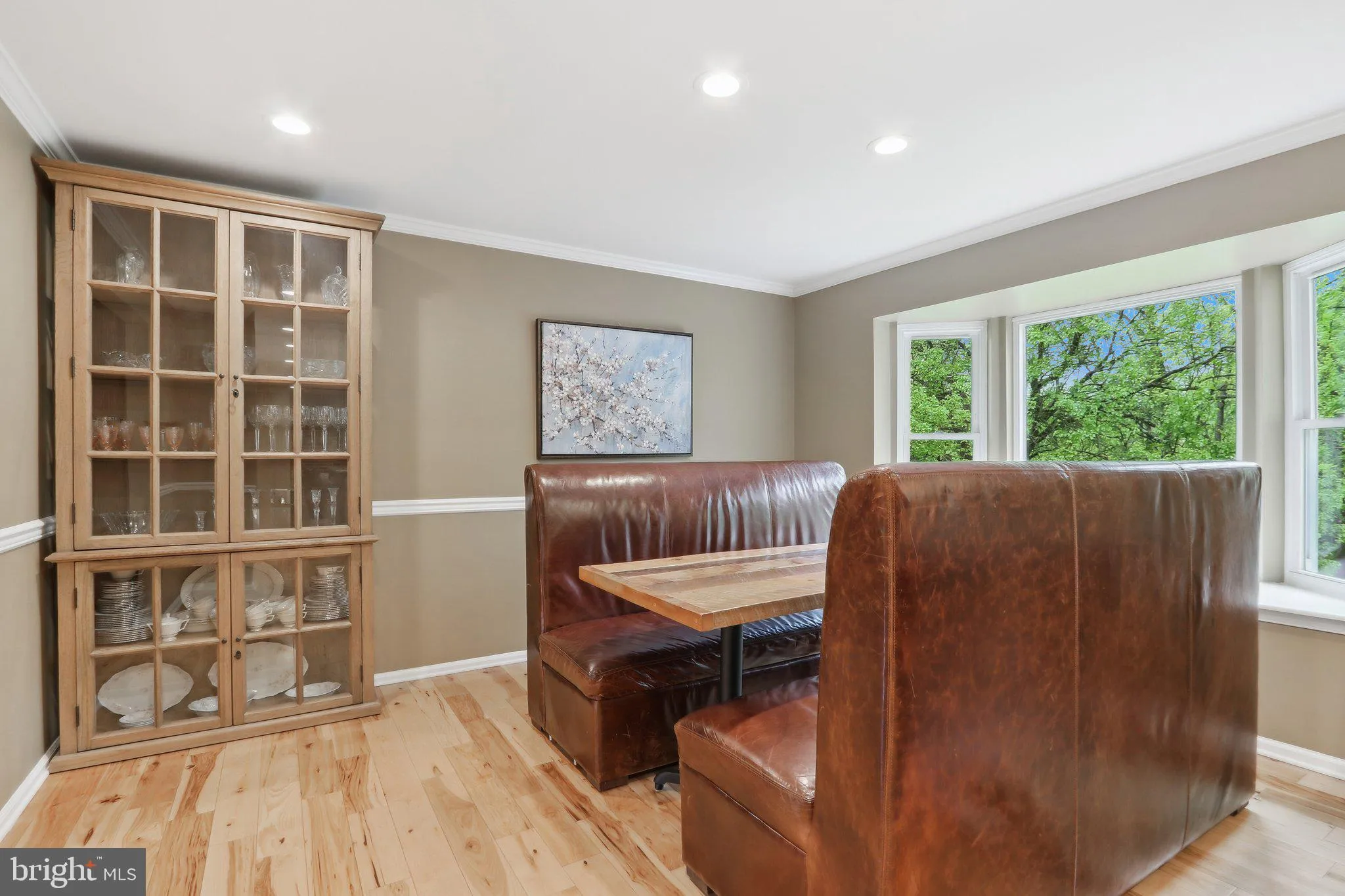 Fort Washington, Pennsylvania 19034, United States, 4 Bedrooms Bedrooms, ,3 BathroomsBathrooms,Residential,Contingent,130045