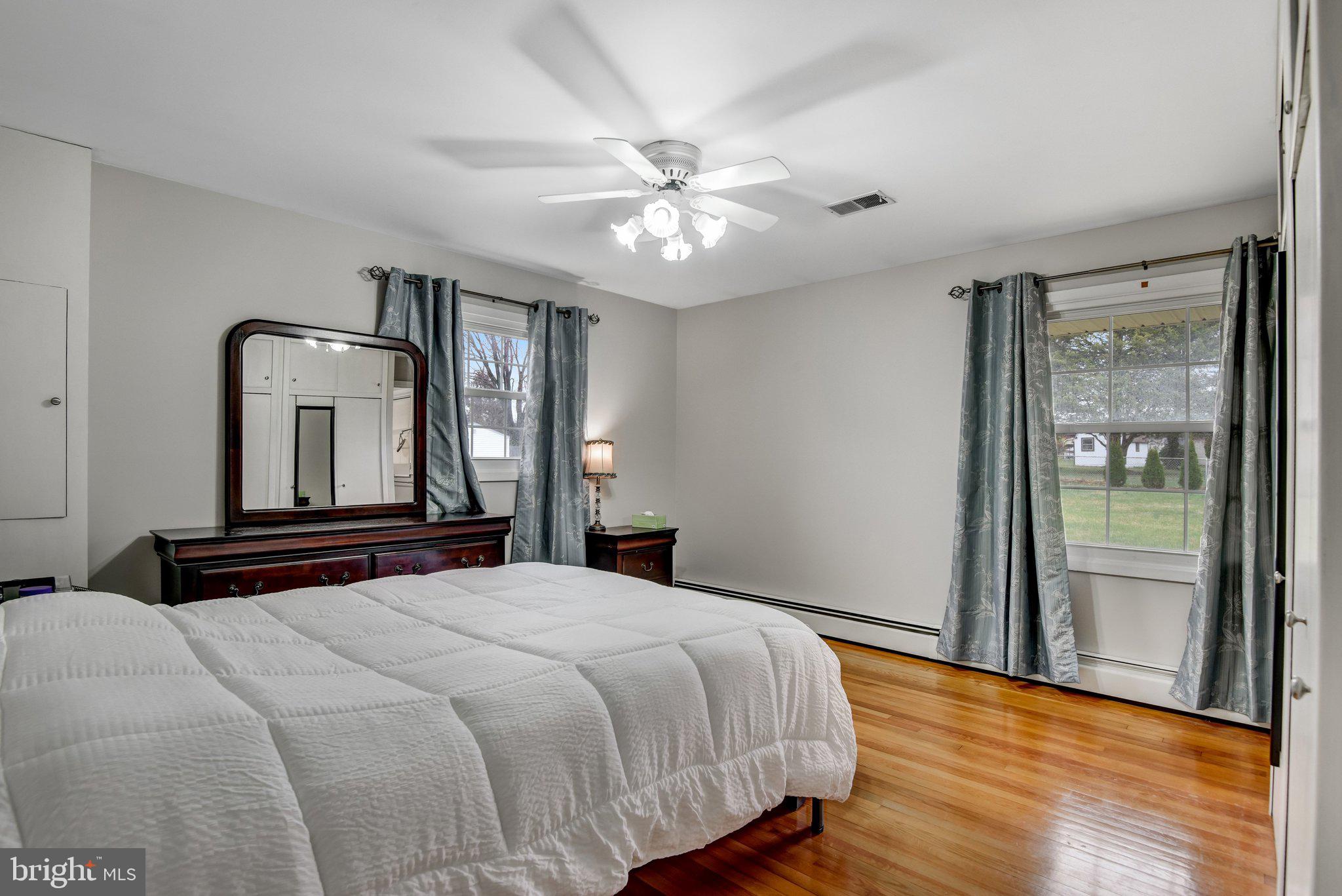 SHELTON HEIGHTS - Residential