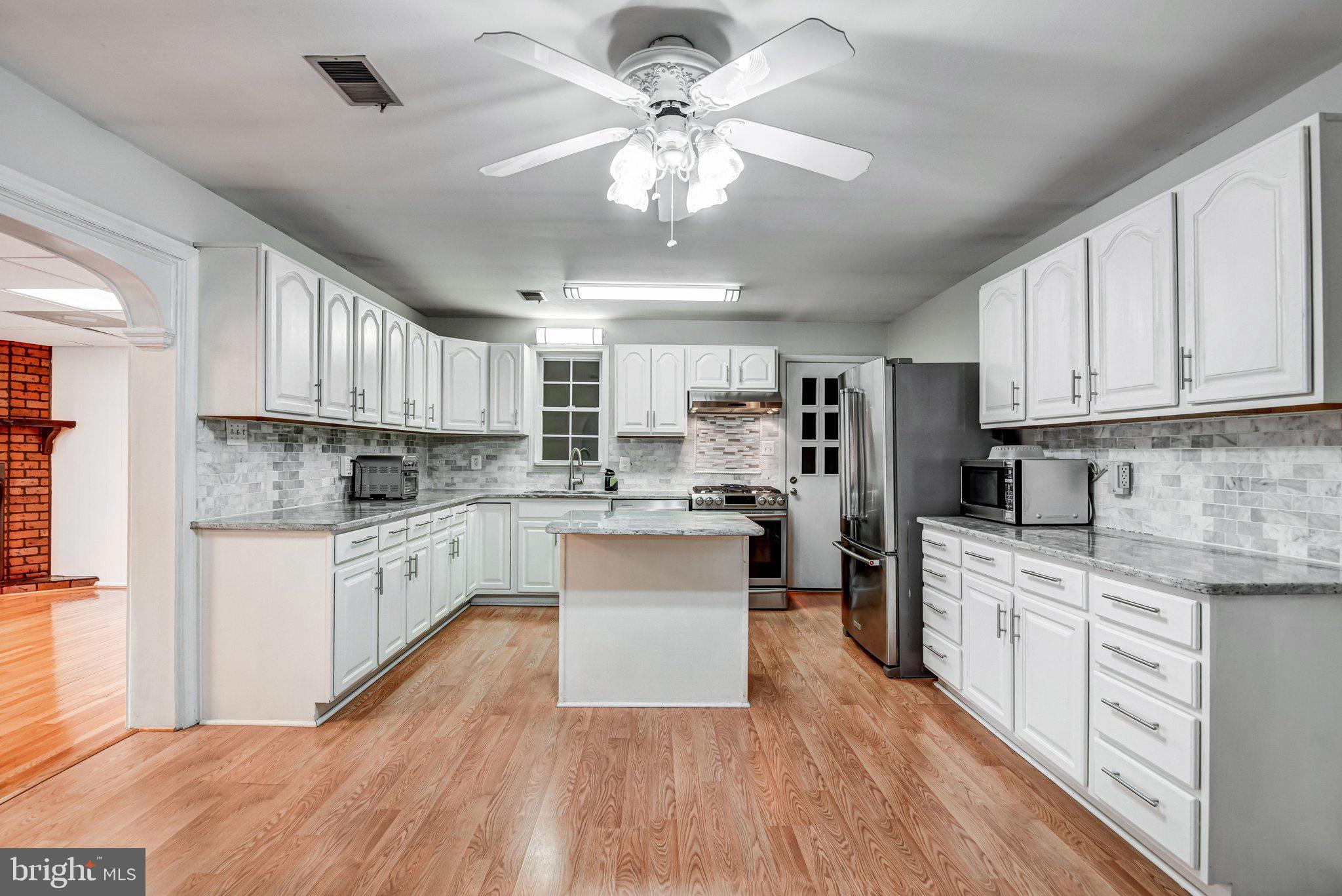 SHELTON HEIGHTS - Residential