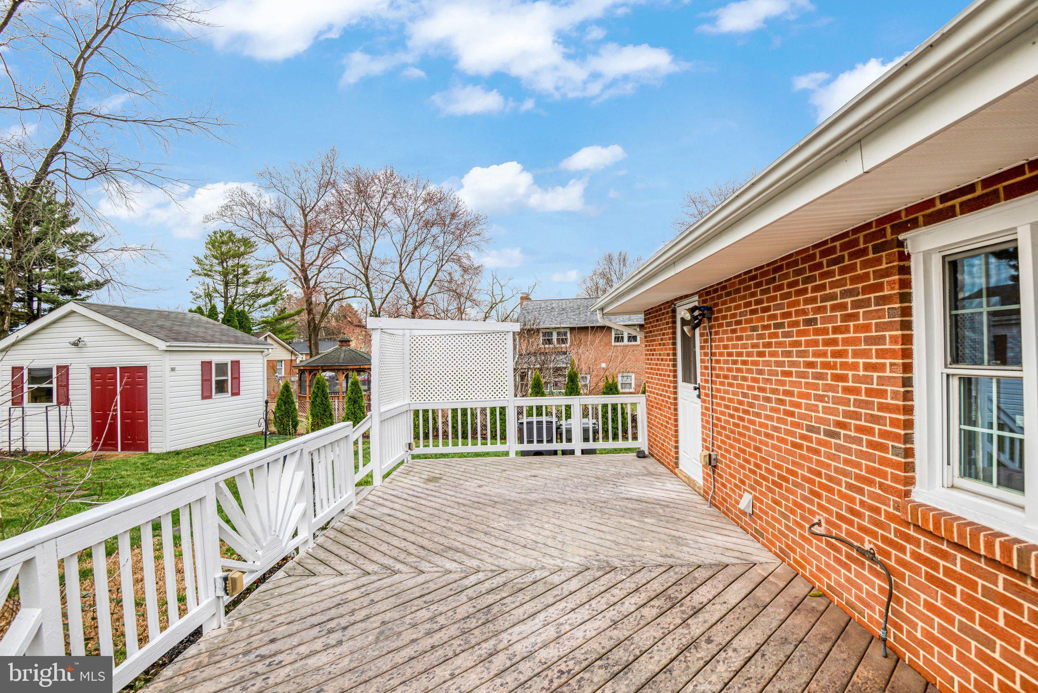 SHELTON HEIGHTS - Residential