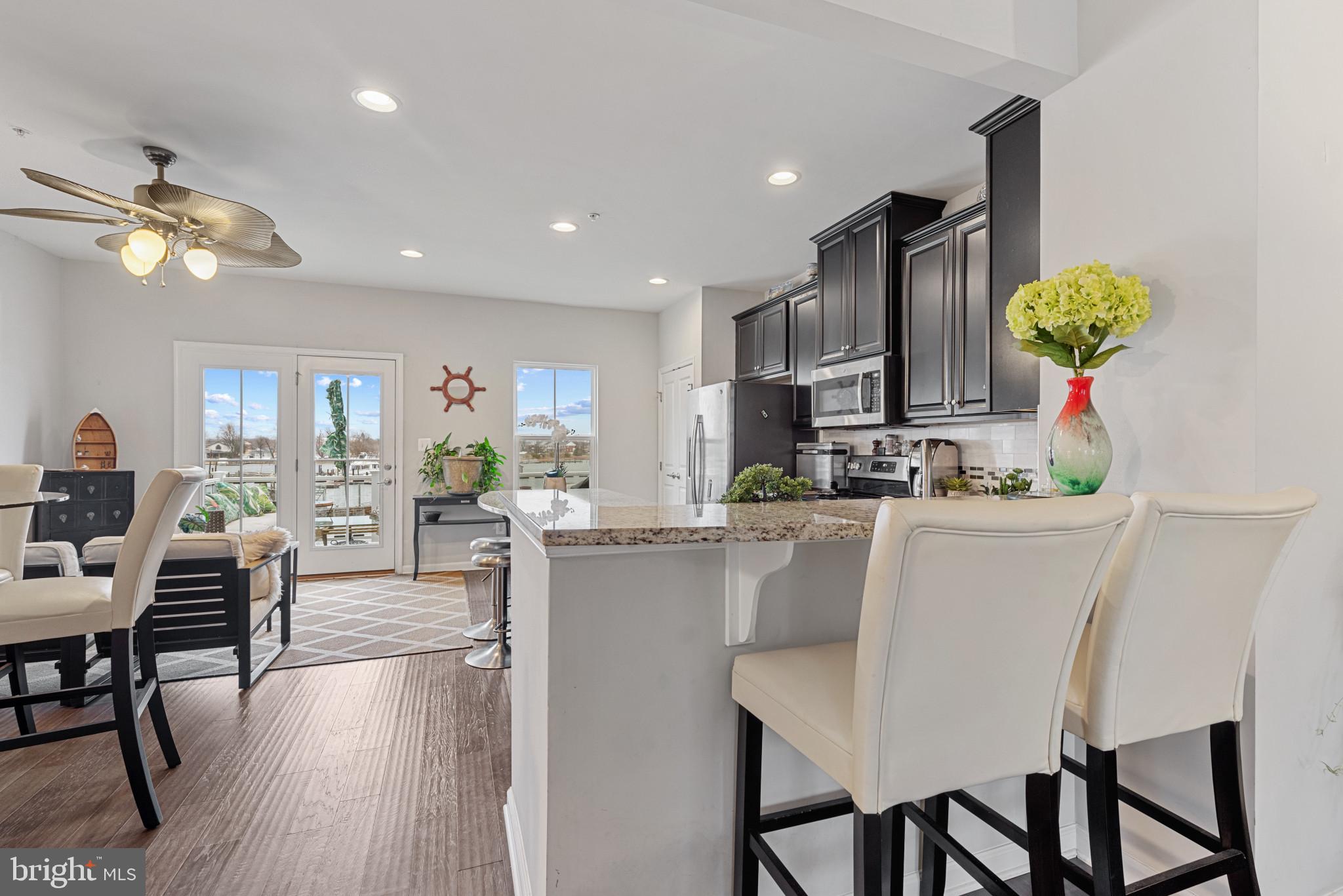 SHELTERED HARBOR - Residential