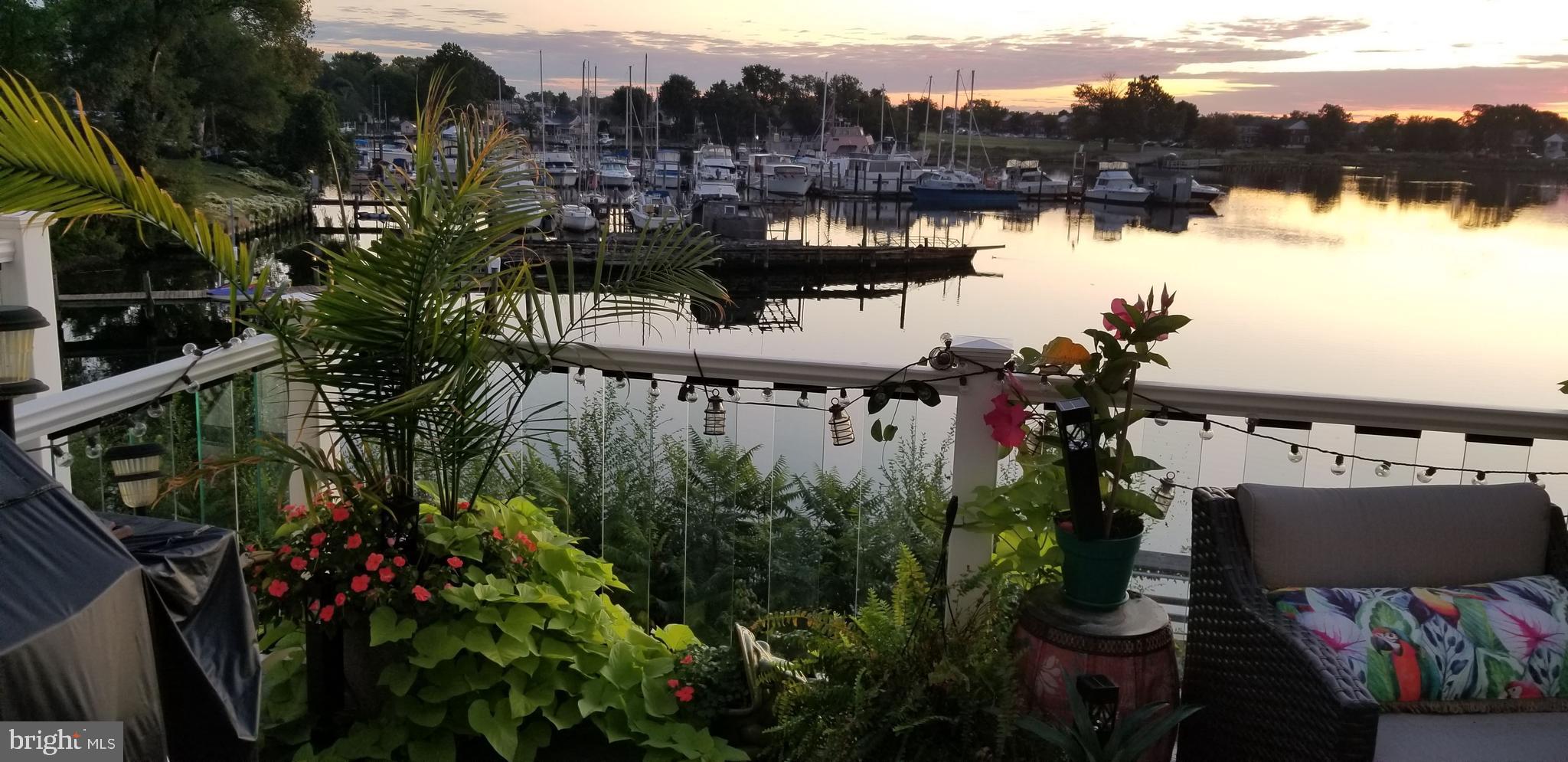 SHELTERED HARBOR - Residential