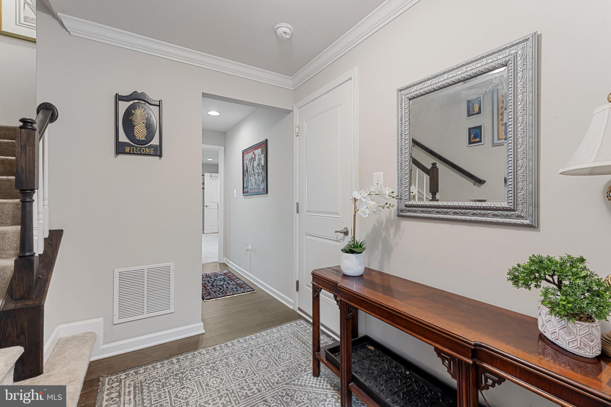 SHELTERED HARBOR - Residential