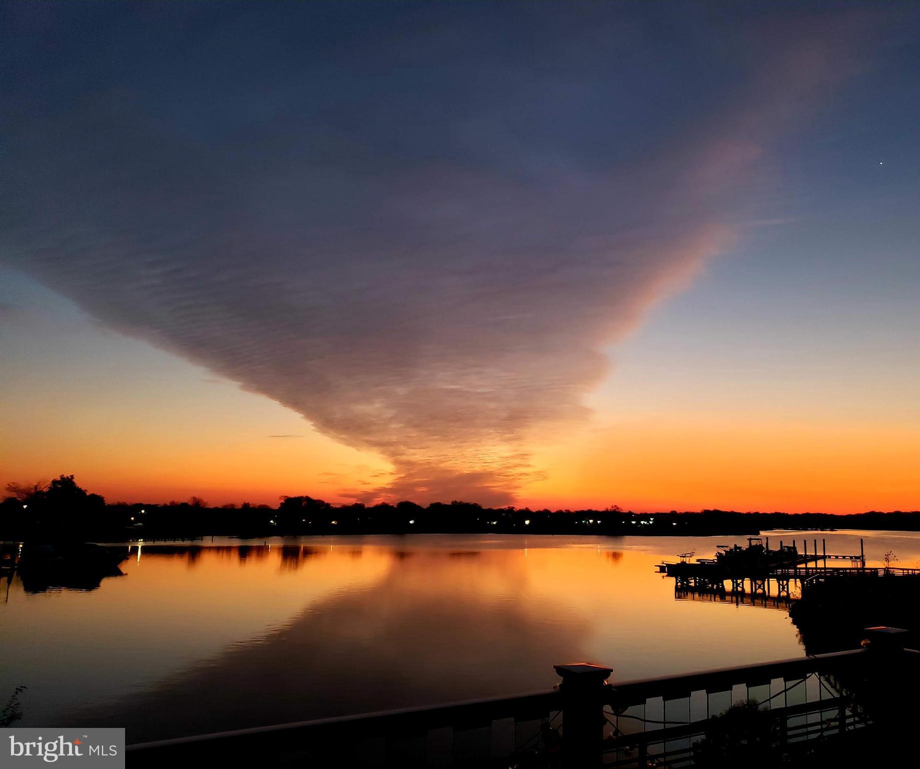 SHELTERED HARBOR - Residential