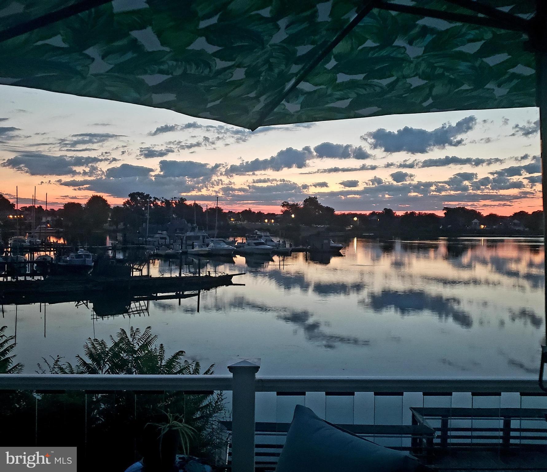 SHELTERED HARBOR - Residential