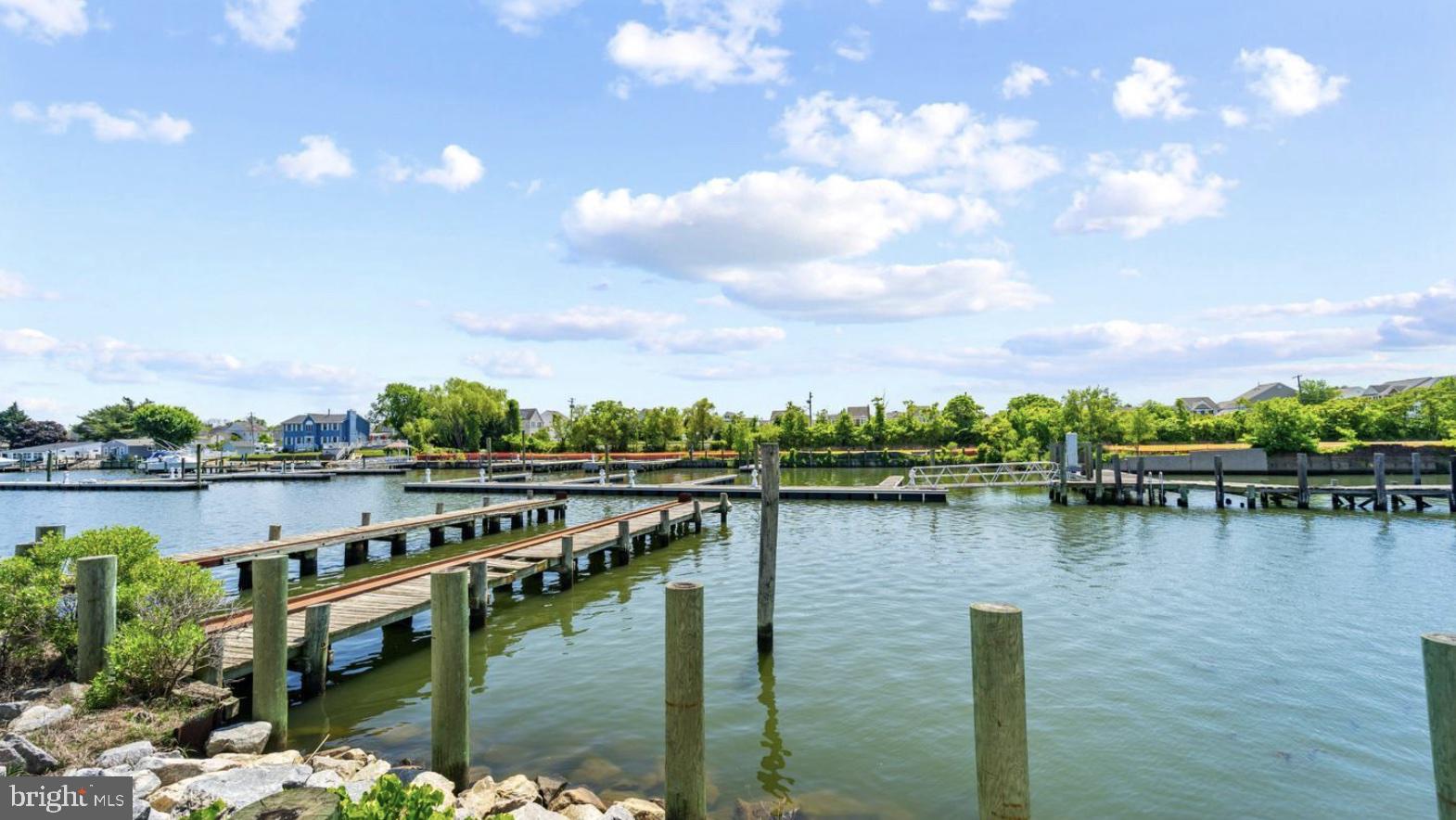 SHELTERED HARBOR - Residential