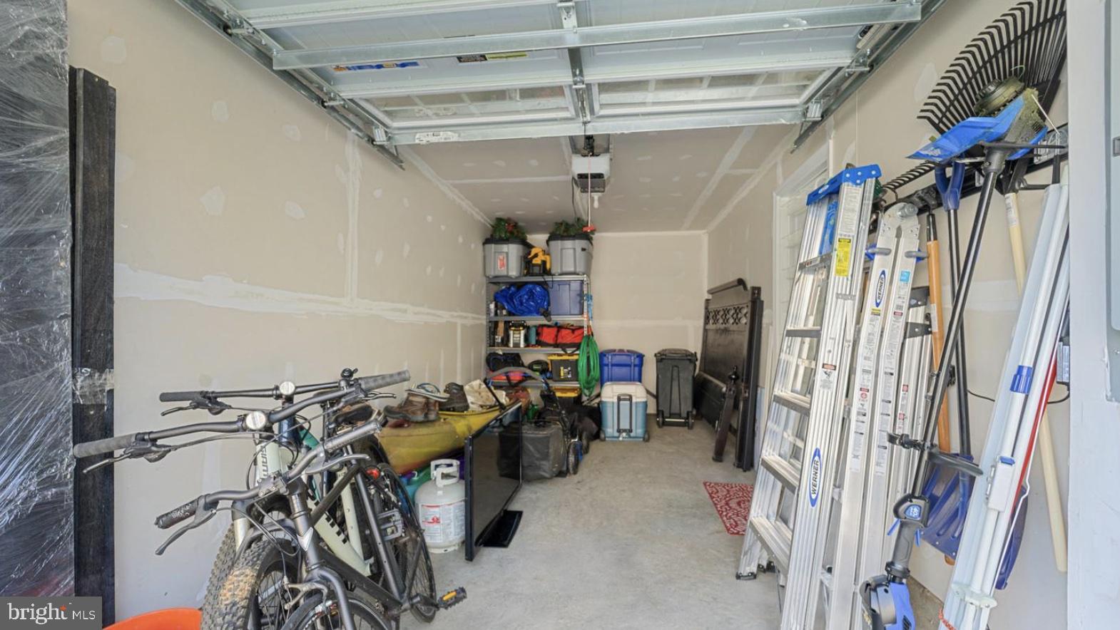 SHELTERED HARBOR - Residential