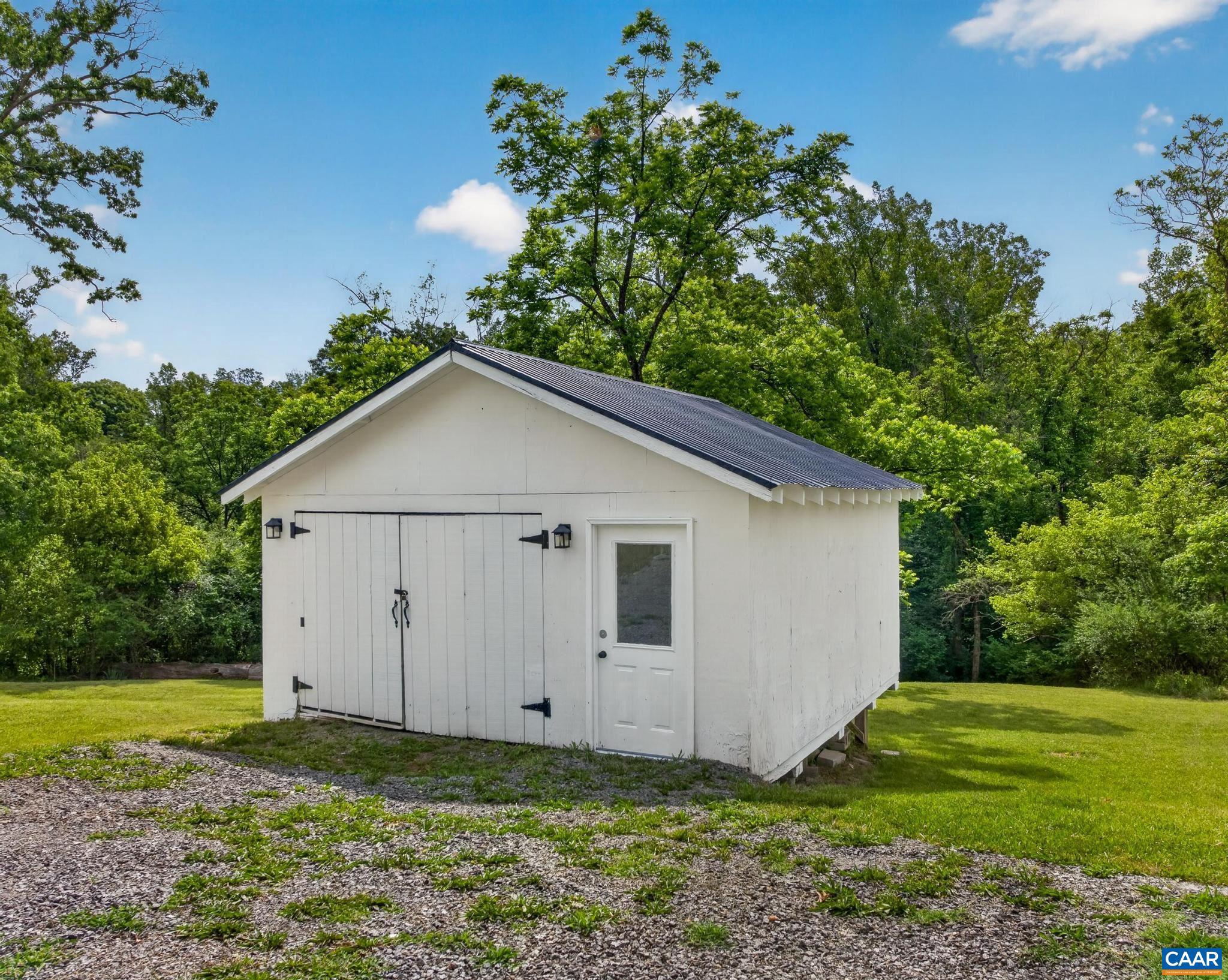 2160 SALEM RD