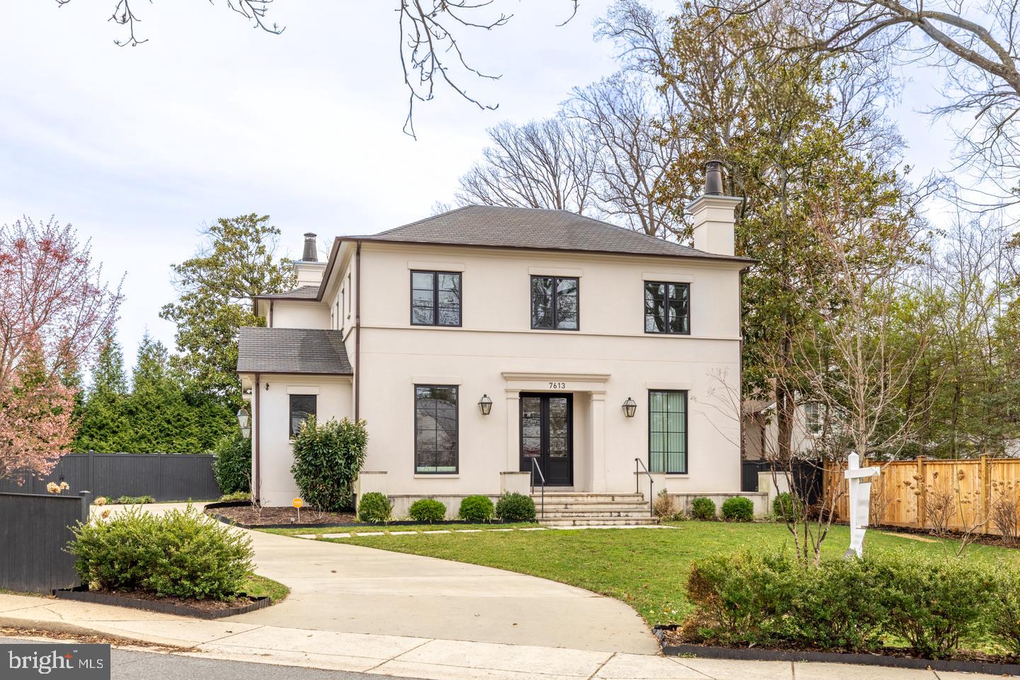 7613 GLENBROOK ROAD
