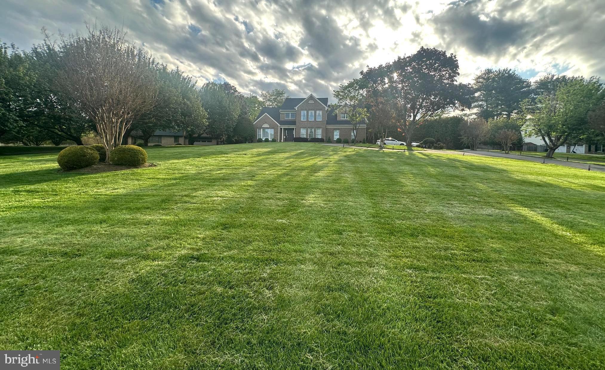 DARNESTOWN HILLS - Residential