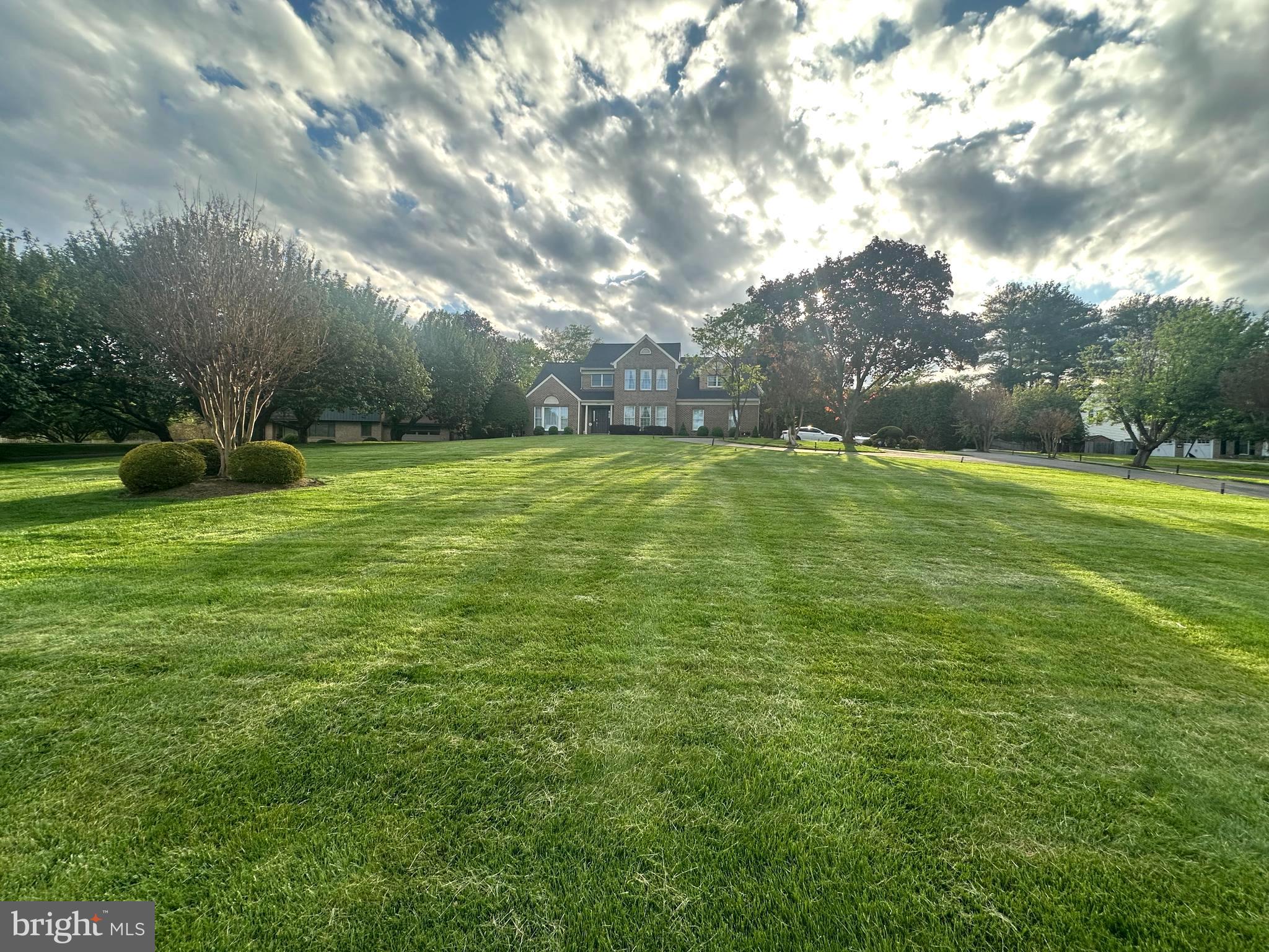DARNESTOWN HILLS - Residential