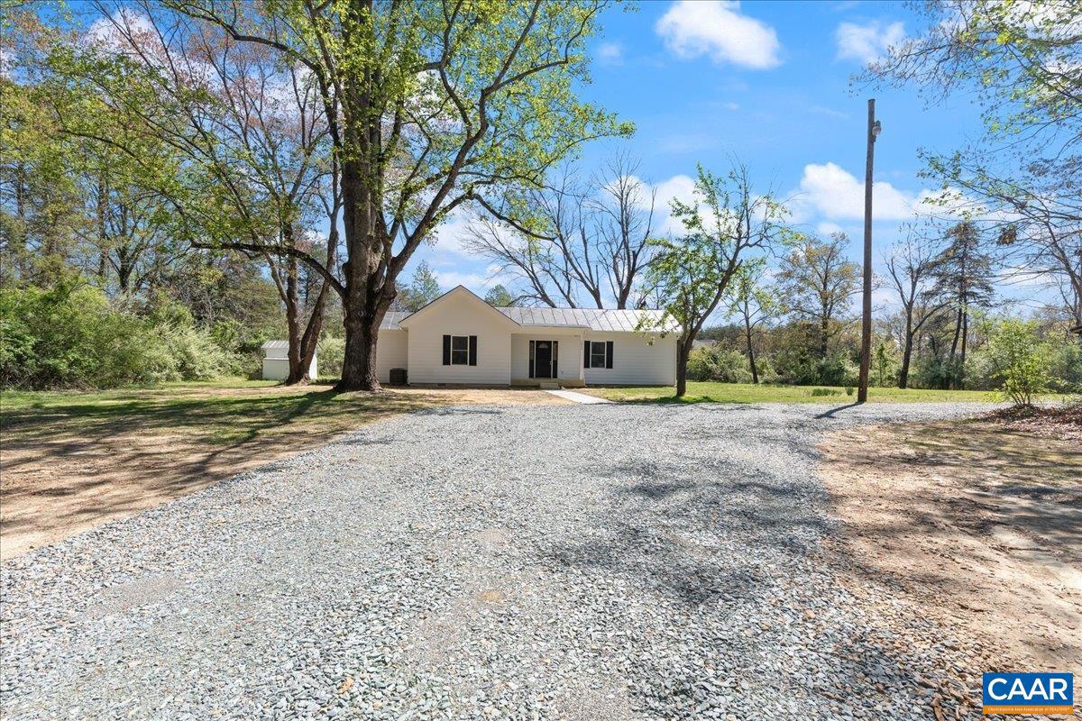 1033 HARRIS CREEK RD