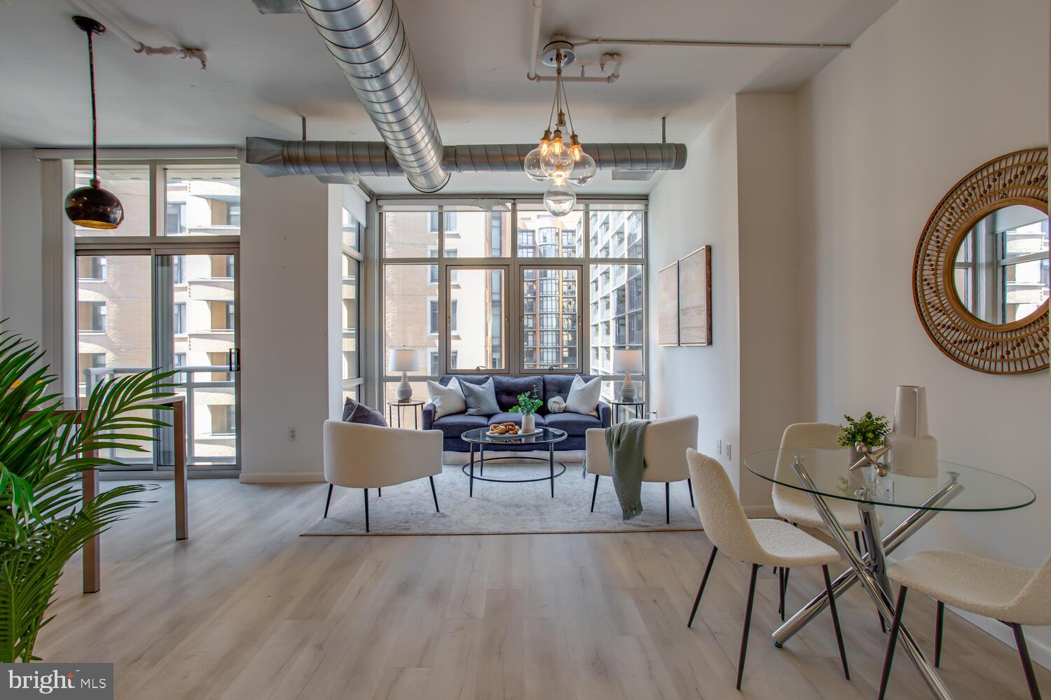 811 4TH STREET NW 608