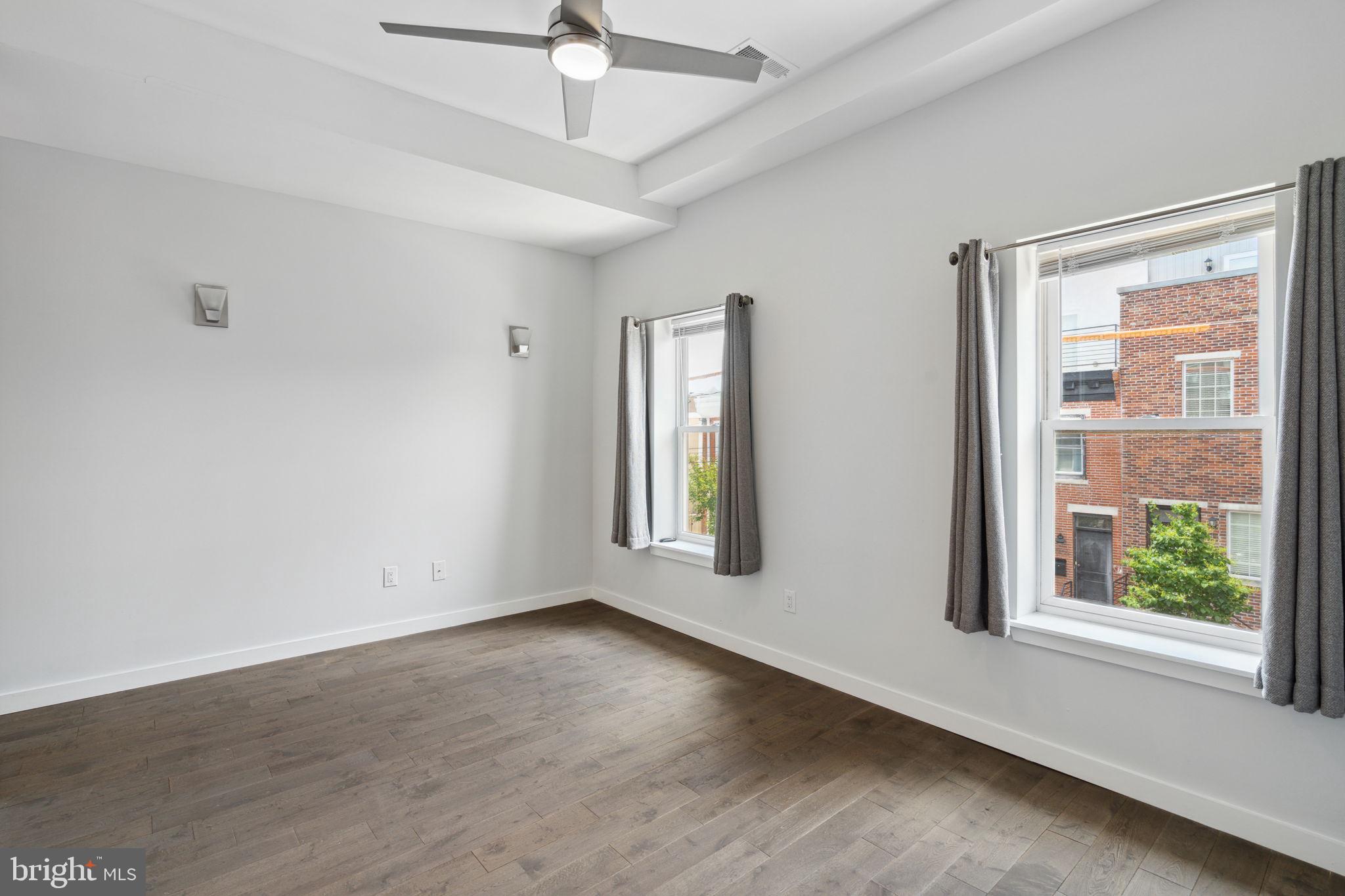 POINT BREEZE - Residential